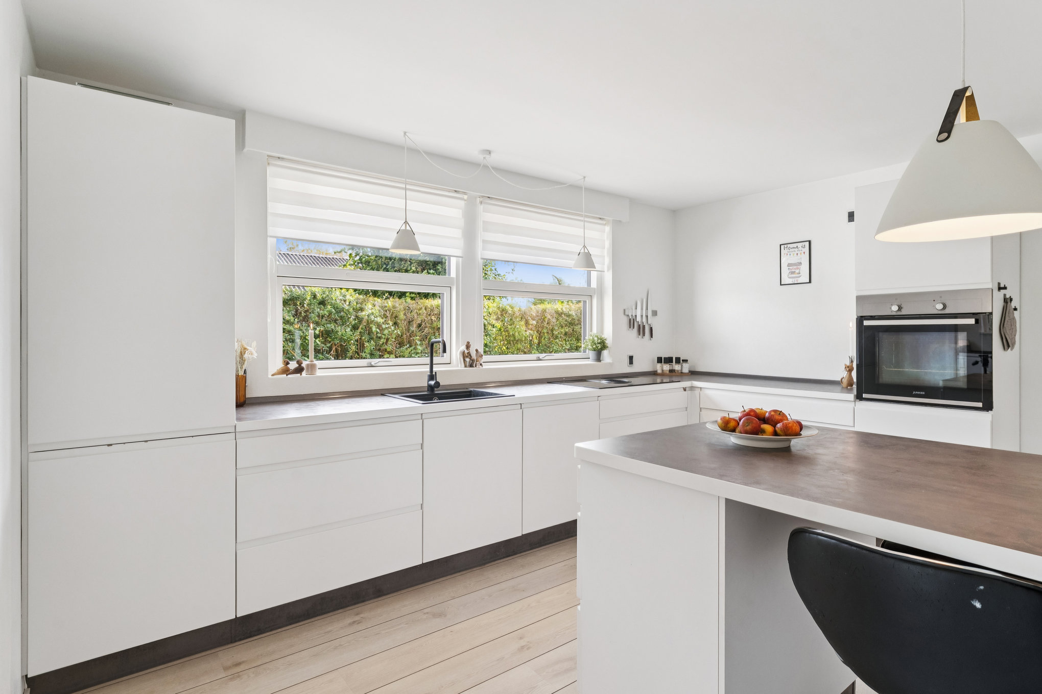 Fremhævet køkken billede i fuldskærmstilstand. Billede af Klarinetvej 8, 8940 Randers SV