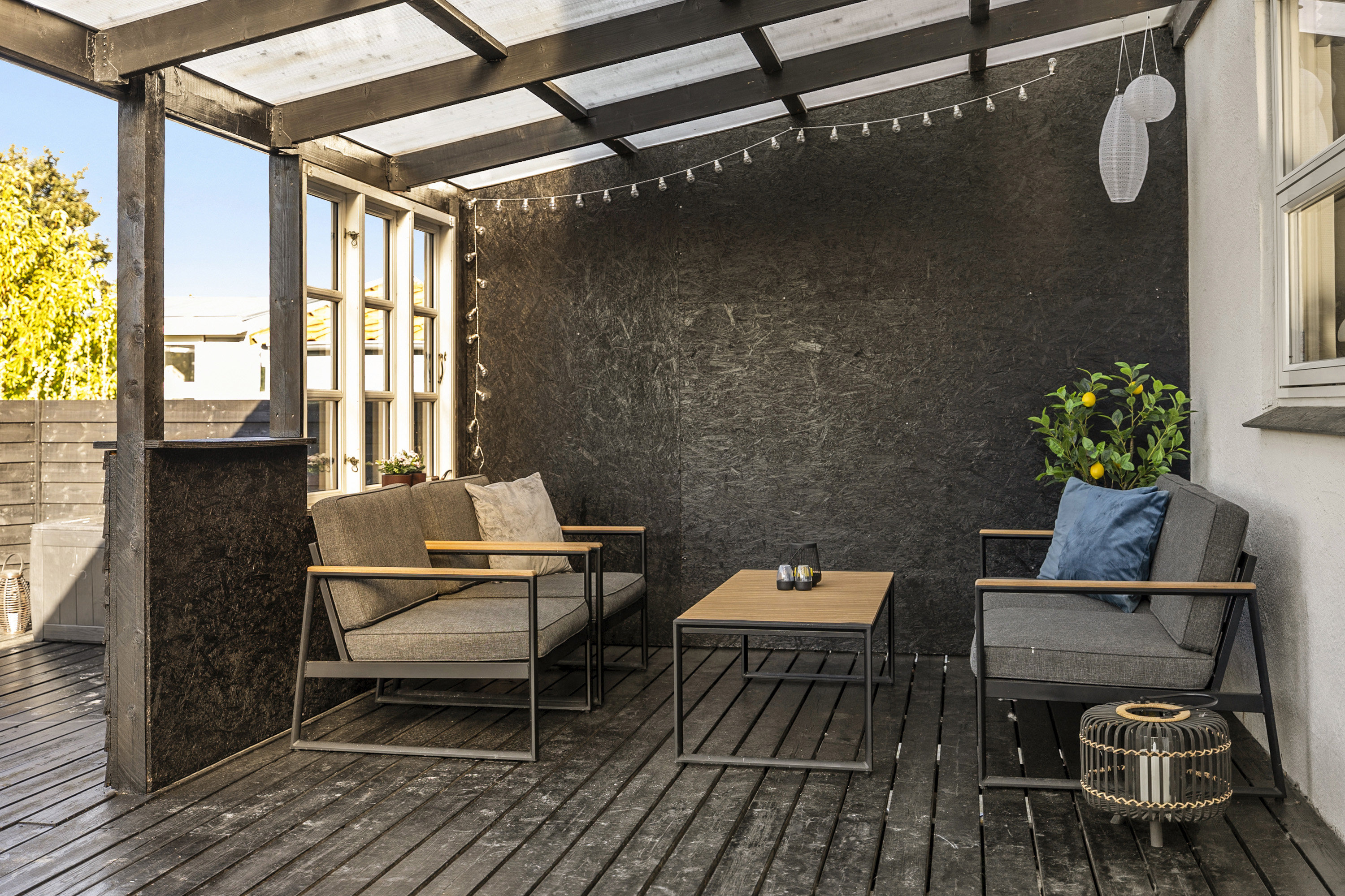 Fremhævet terrasse billede i fuldskærmstilstand. Billede af Lærkevej 23, 4220 Korsør