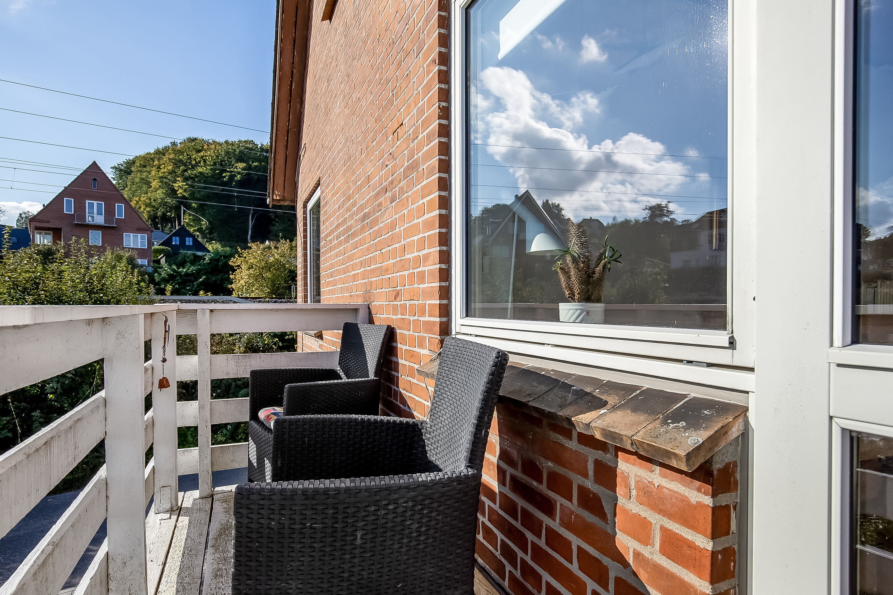 Fremhævet altan billede i fuldskærmstilstand. Billede af Mågevej 55, 1., 7100 Vejle