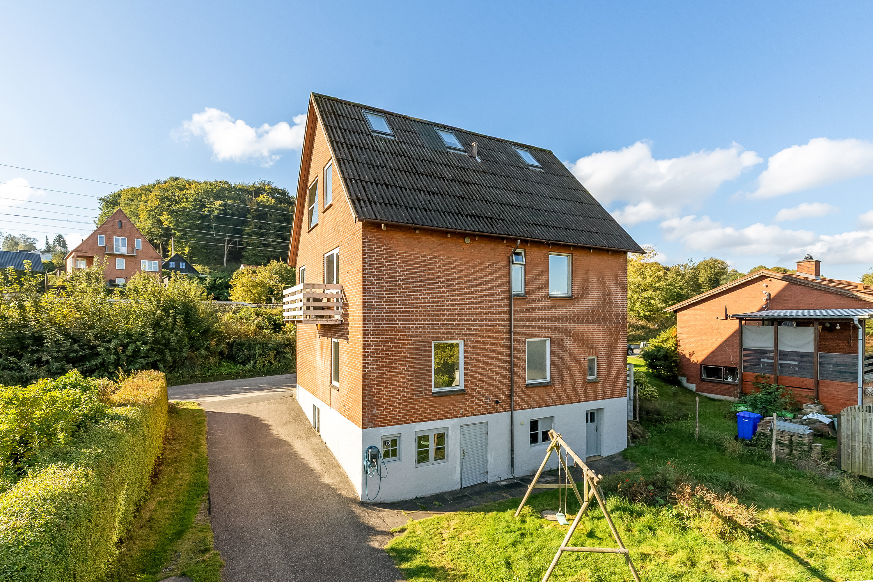 Fremhævet mastefoto billede i fuldskærmstilstand. Billede af Mågevej 55, 1., 7100 Vejle