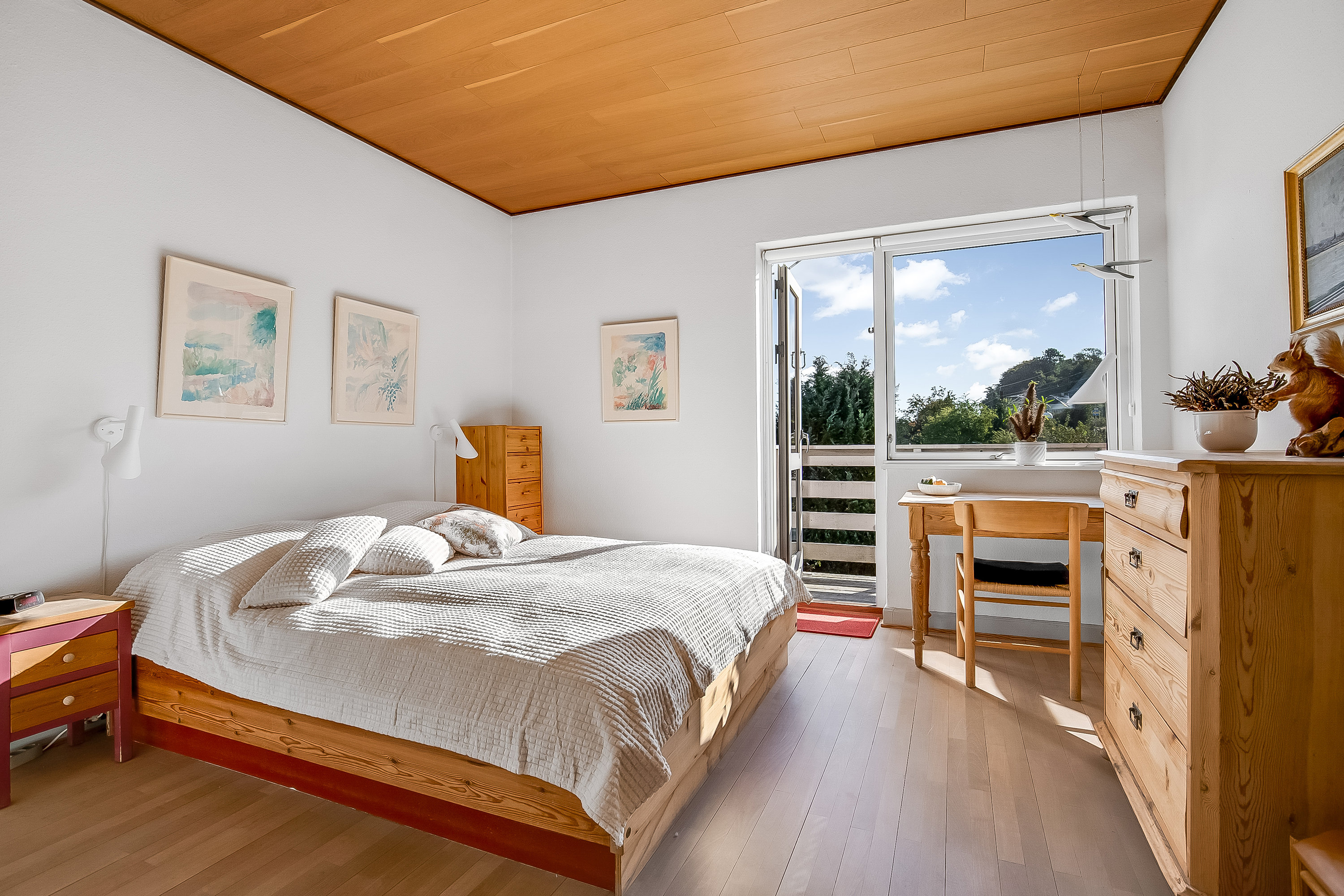 Fremhævet soveværelse billede i fuldskærmstilstand. Billede af Mågevej 55, 1., 7100 Vejle