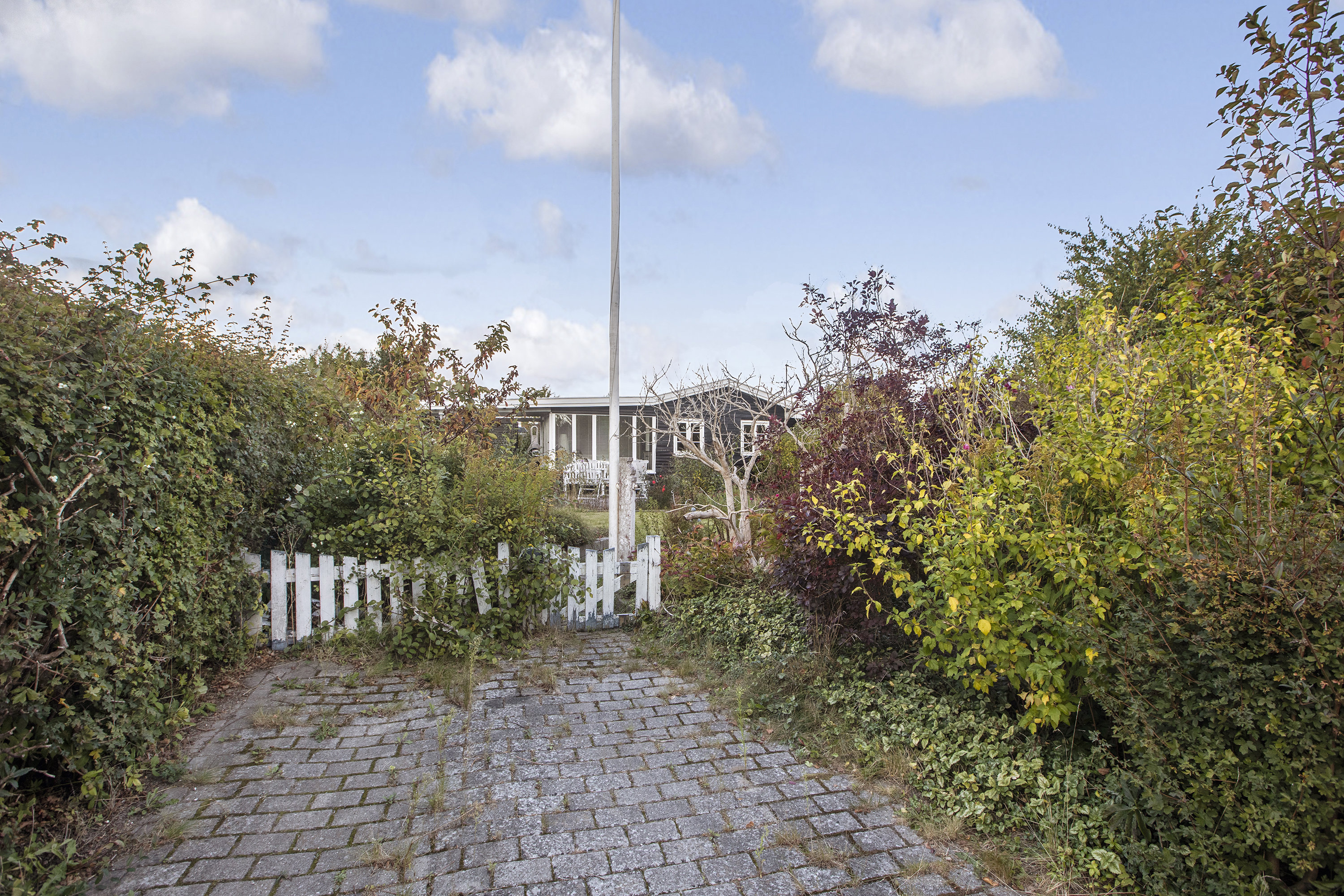 Fremhævet egen parkeringsplads billede i fuldskærmstilstand. Billede af Bifrost 4, Godthåb, 2740 Skovlunde