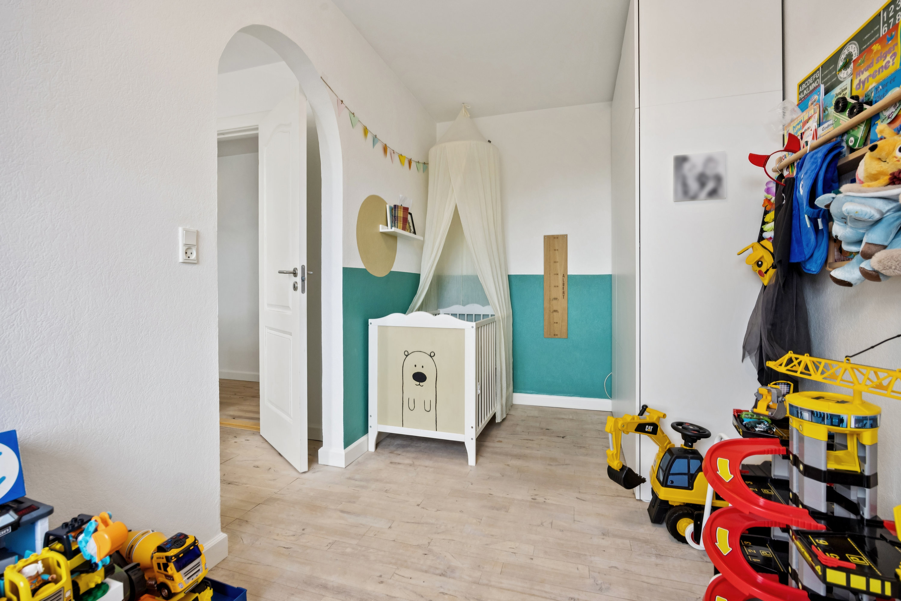 Fremhævet værelse billede i fuldskærmstilstand. Billede af Kongensgade 15, 1. th., 9400 Nørresundby