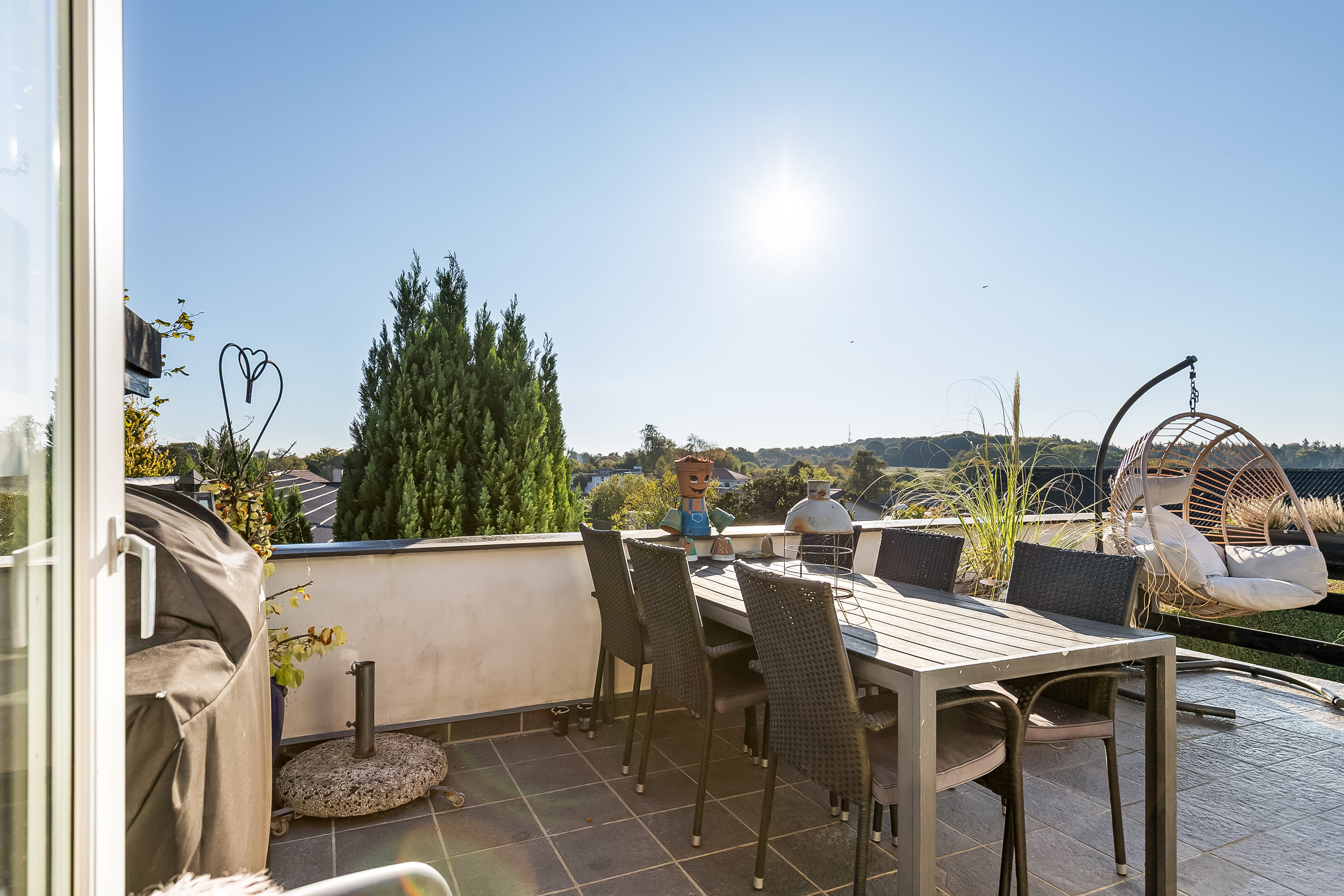 Fremhævet terrasse billede i fuldskærmstilstand. Billede af Kildeparken 1, Bredballe, 7120 Vejle Øst