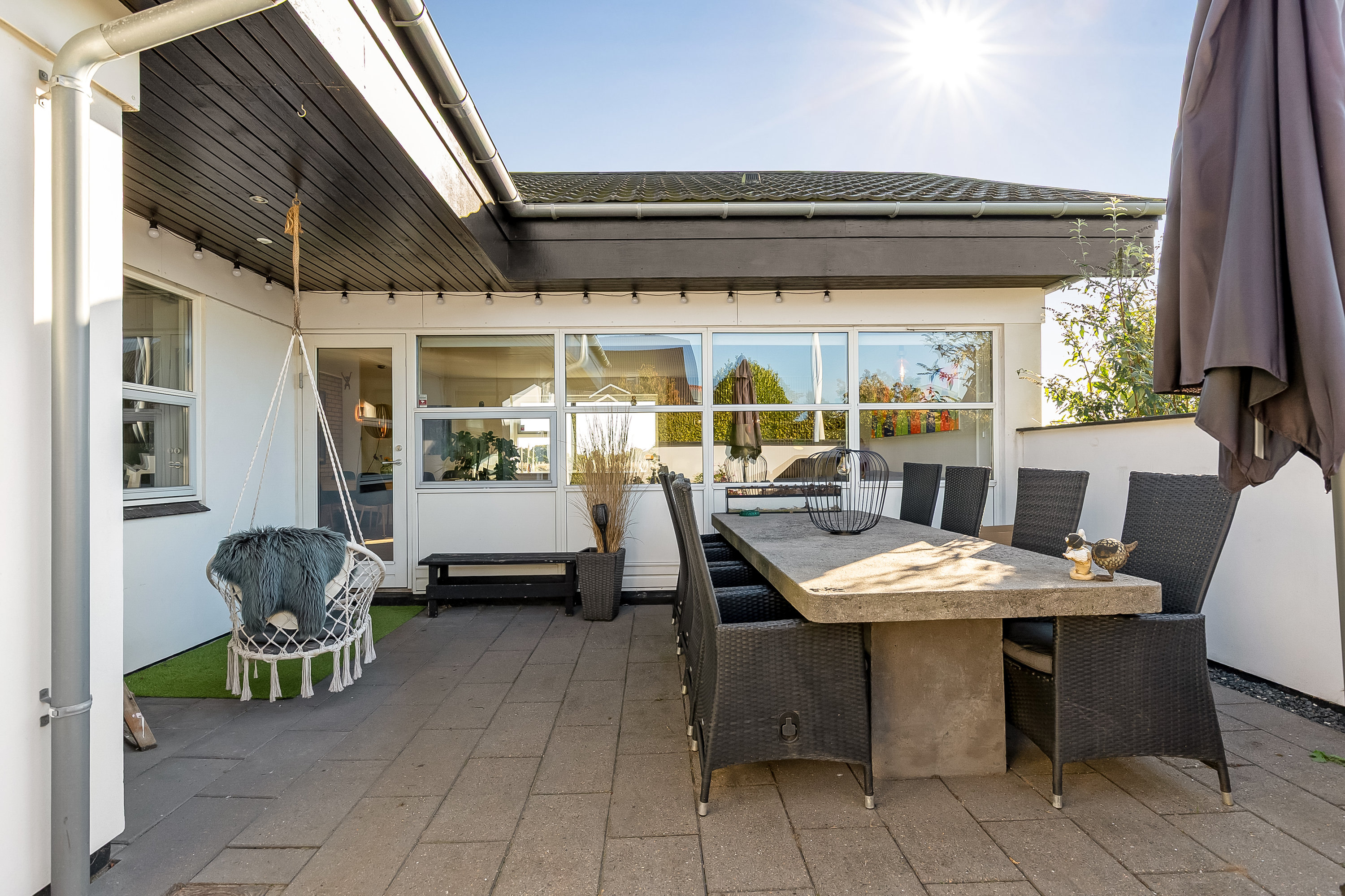 Fremhævet terrasse billede i fuldskærmstilstand. Billede af Kildeparken 1, Bredballe, 7120 Vejle Øst