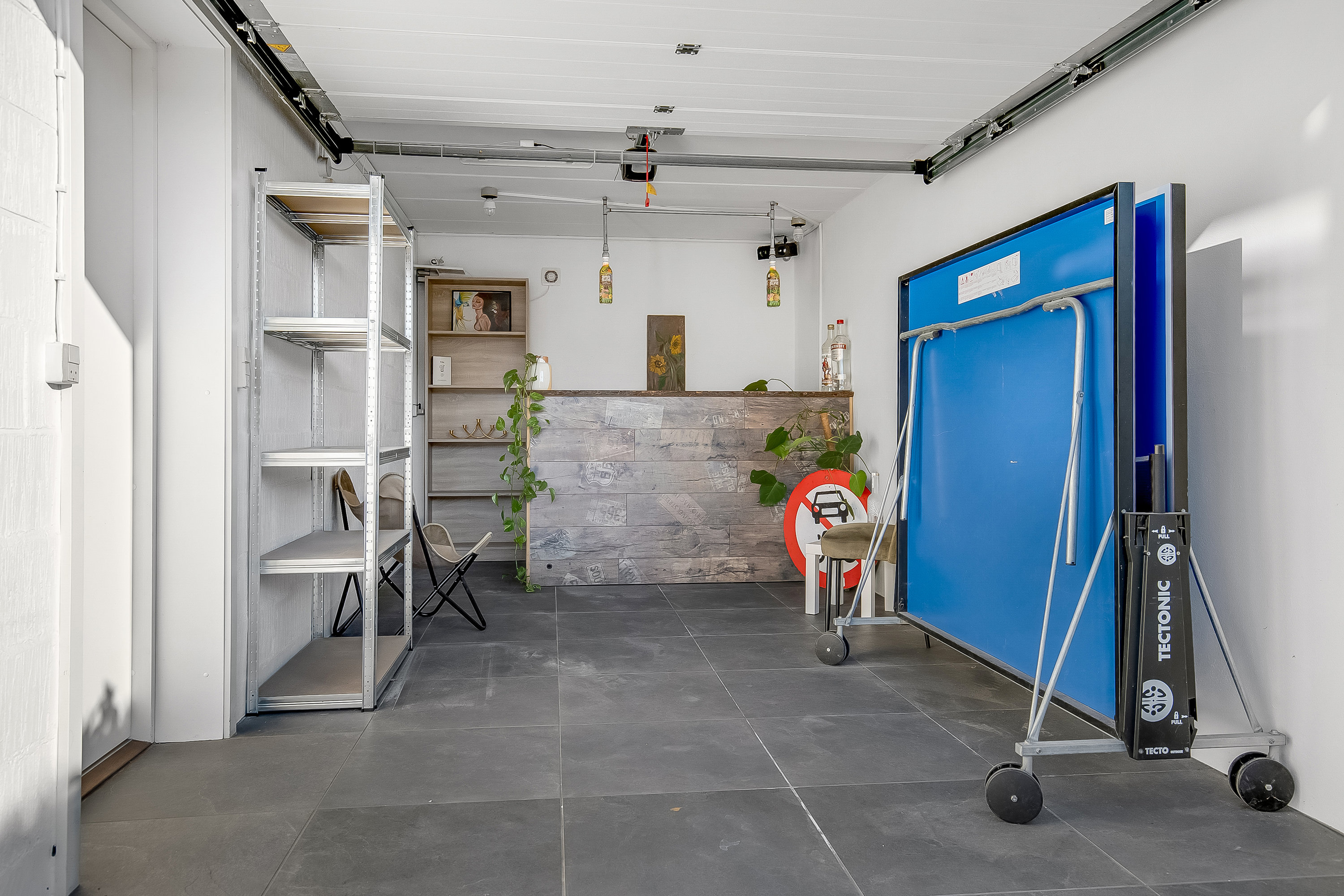 Fremhævet garage billede i fuldskærmstilstand. Billede af Kildeparken 1, Bredballe, 7120 Vejle Øst