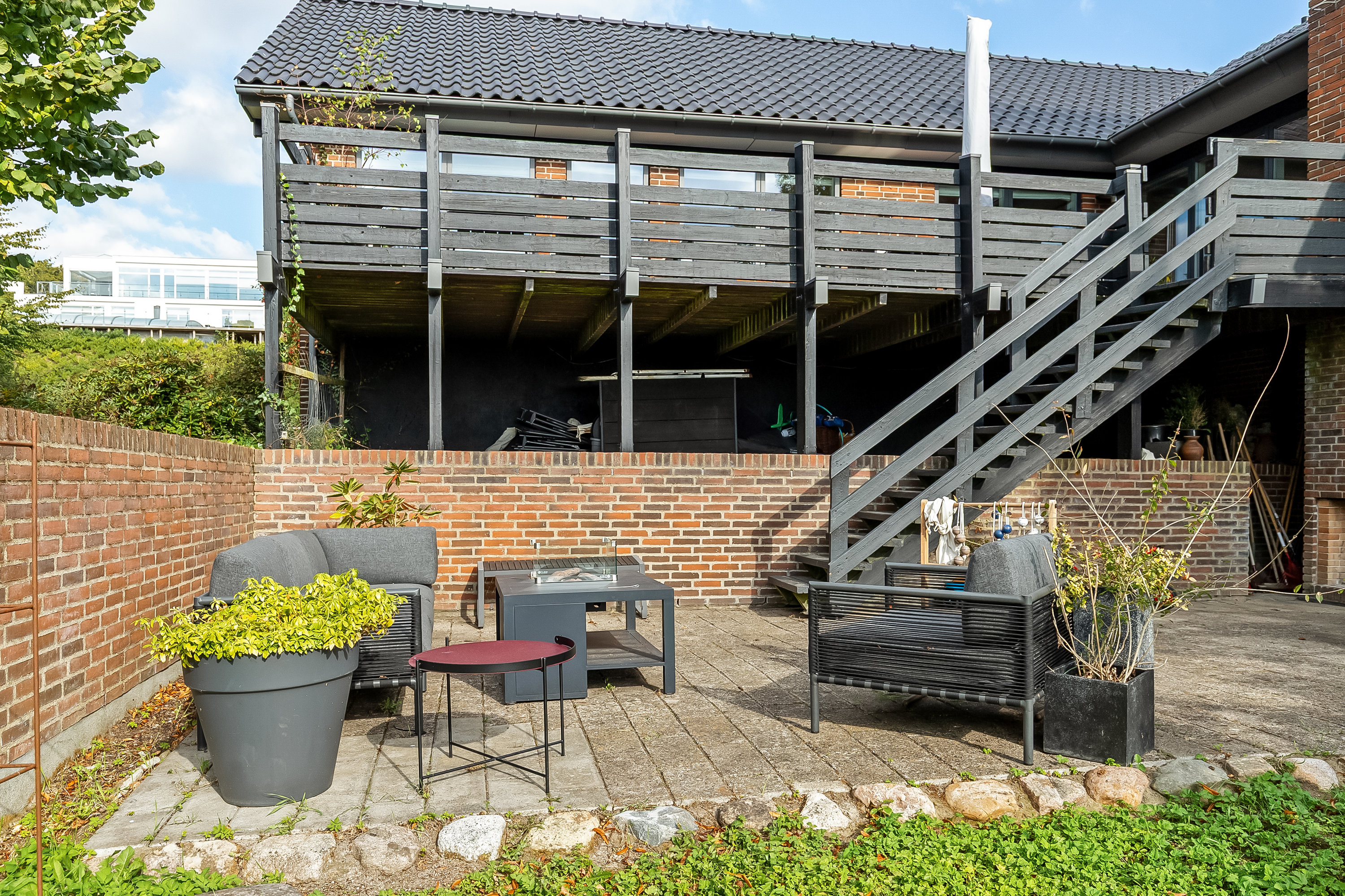 Fremhævet terrasse billede i fuldskærmstilstand. Billede af Langagervej 4, Bredballe, 7120 Vejle Øst