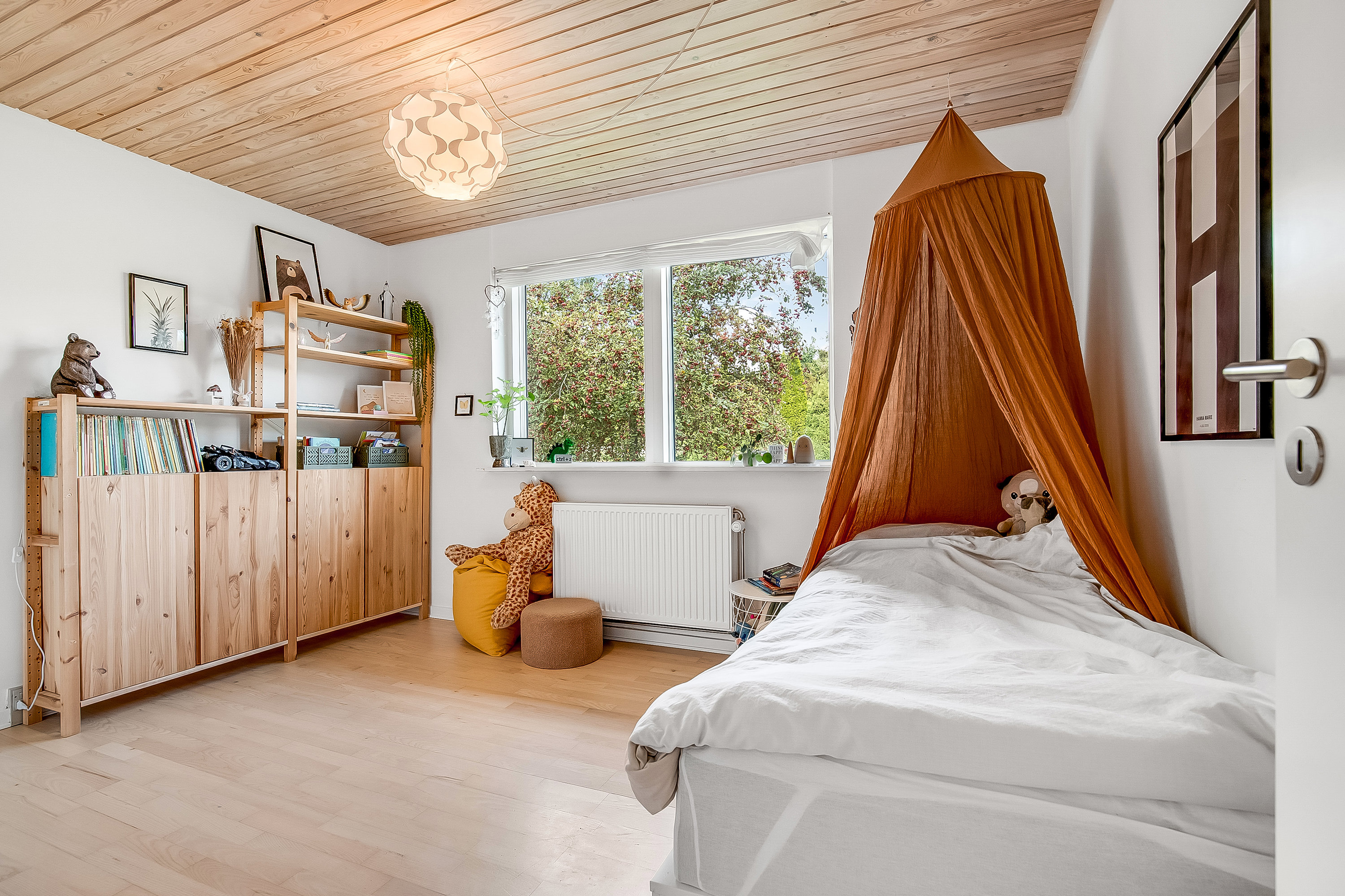 Fremhævet værelse billede i fuldskærmstilstand. Billede af Langagervej 4, Bredballe, 7120 Vejle Øst