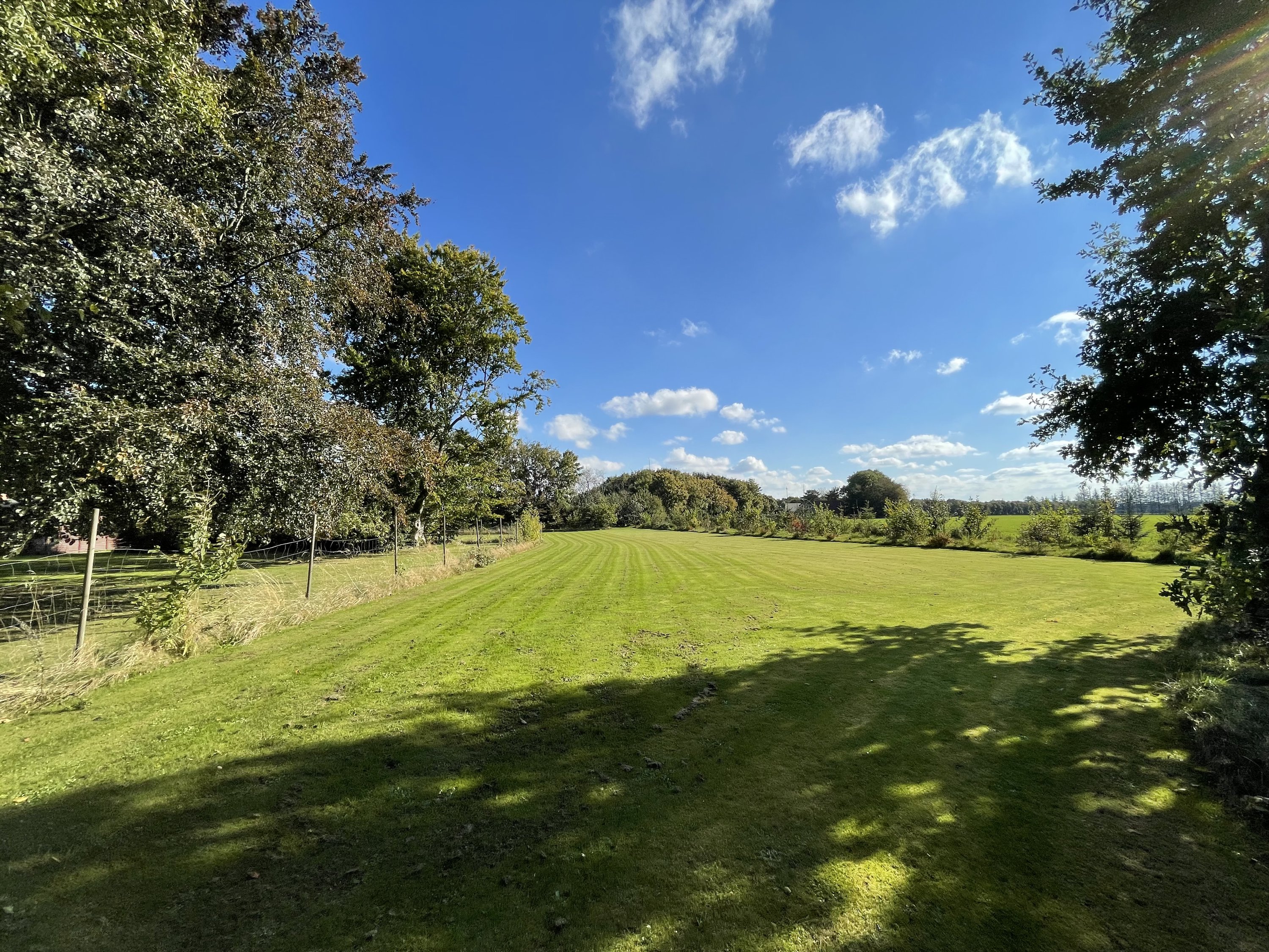 Fremhævet have billede i fuldskærmstilstand. Billede af Lillebyvej 6, Brejning, 6920 Videbæk