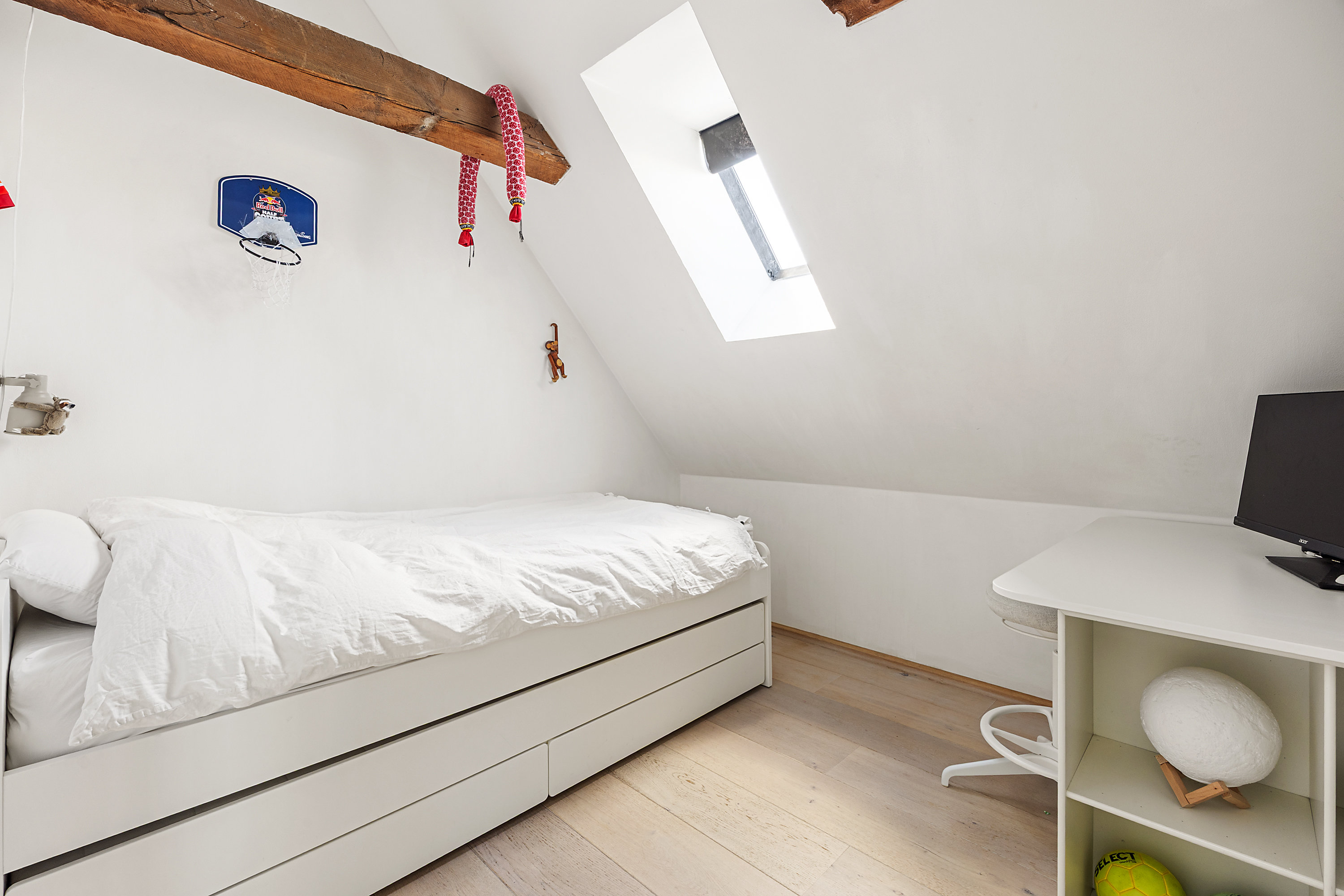 Fremhævet soveværelse billede i fuldskærmstilstand. Billede af Krudtløbsvej 2D, 1439 København K