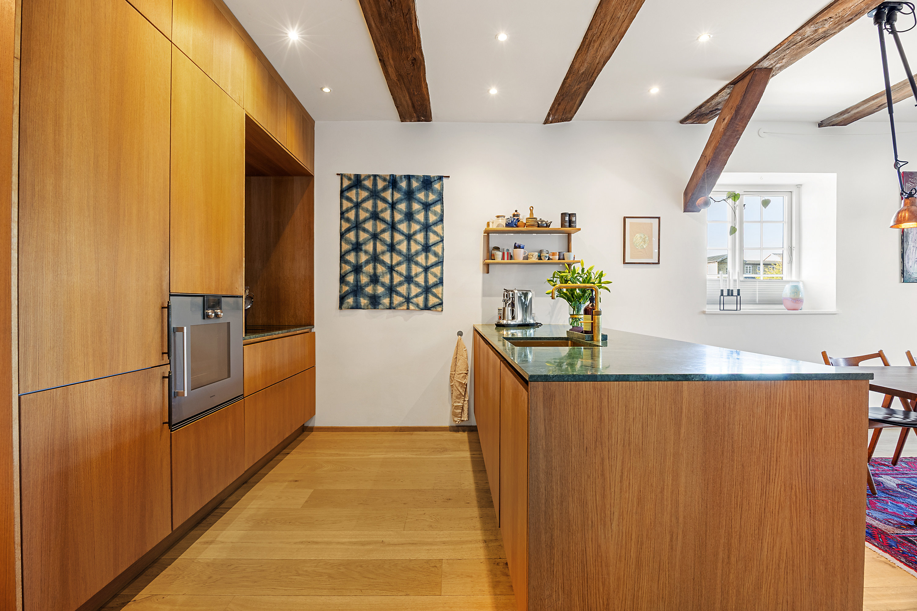 Fremhævet køkken  billede i fuldskærmstilstand. Billede af Krudtløbsvej 2D, 1439 København K