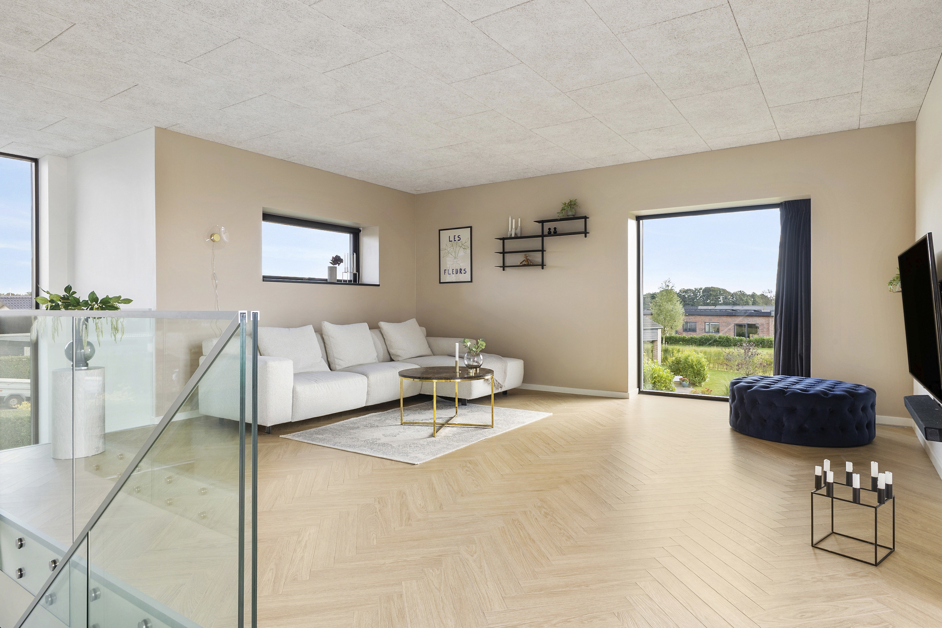 Fremhævet stue billede i fuldskærmstilstand. Billede af Kongevænget 80, 6600 Vejen