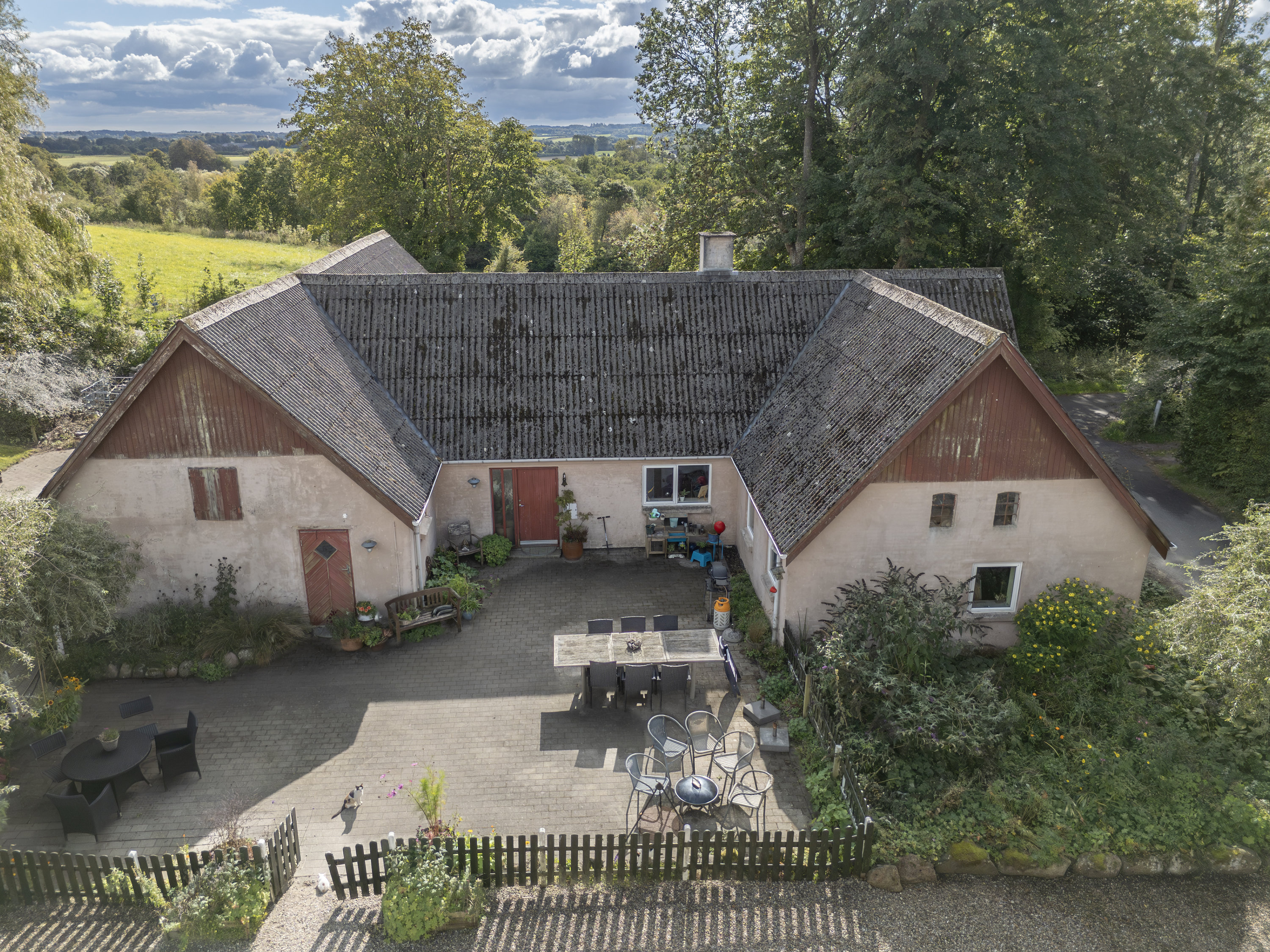 Fremhævet  billede i fuldskærmstilstand. Billede af Søbovej 3, Søbo, 5683 Haarby