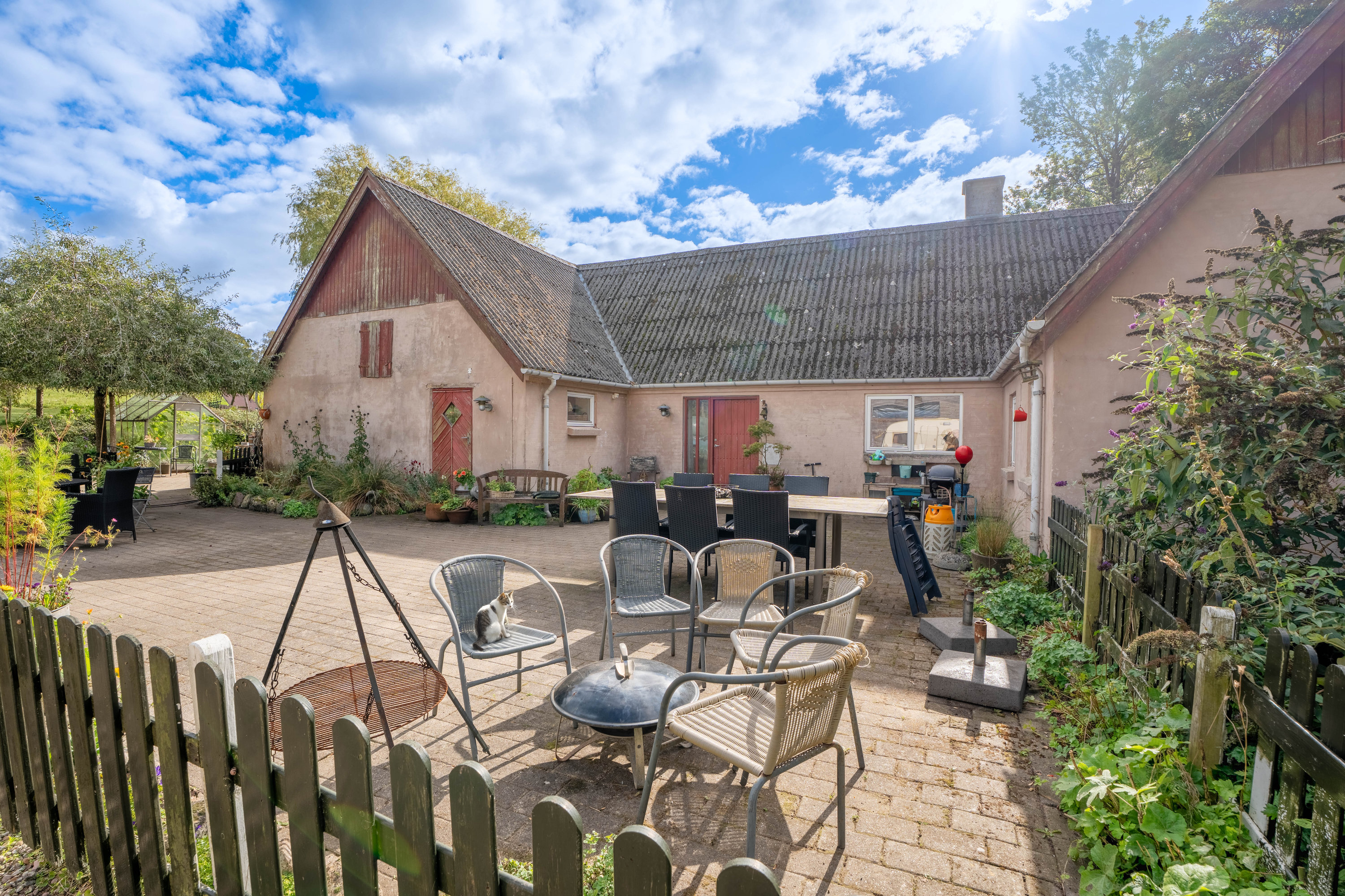 Fremhævet  billede i fuldskærmstilstand. Billede af Søbovej 3, Søbo, 5683 Haarby