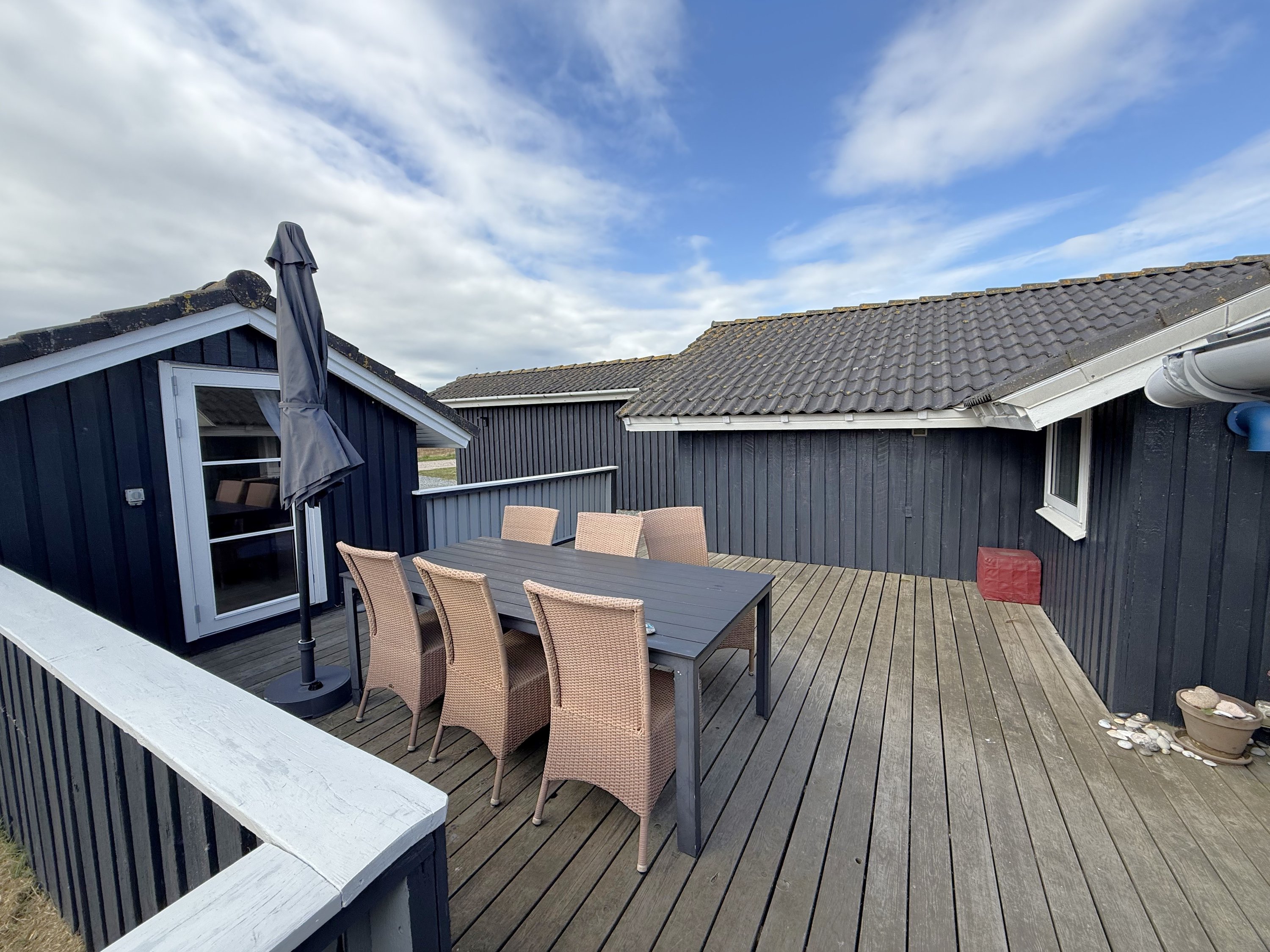 Miniaturebillede 2: . Billede af Rebekkavej 15, Bjerregaard, 6960 Hvide Sande