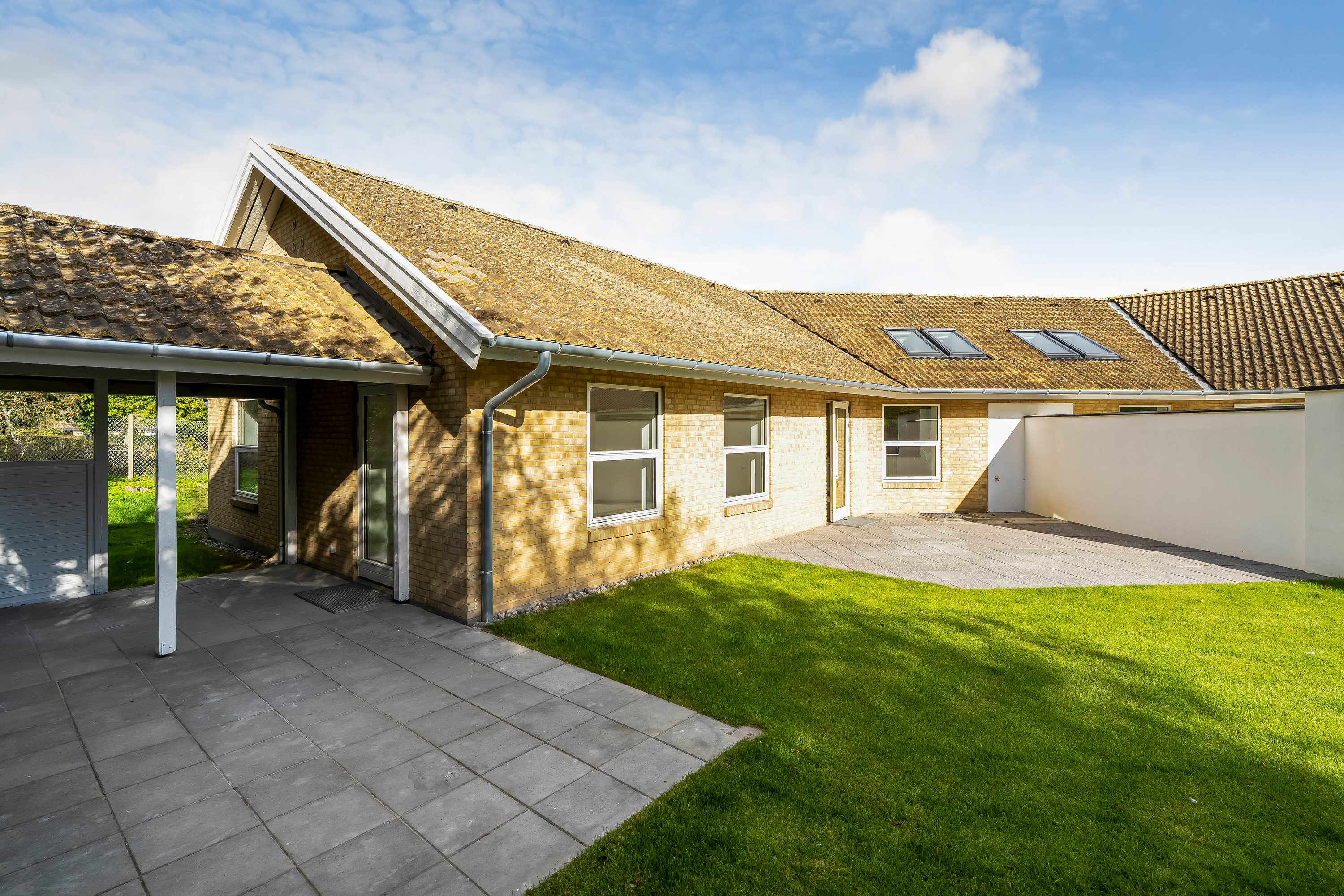 Fremhævet facade billede i fuldskærmstilstand. Billede af Ramsager 33B, 3230 Græsted