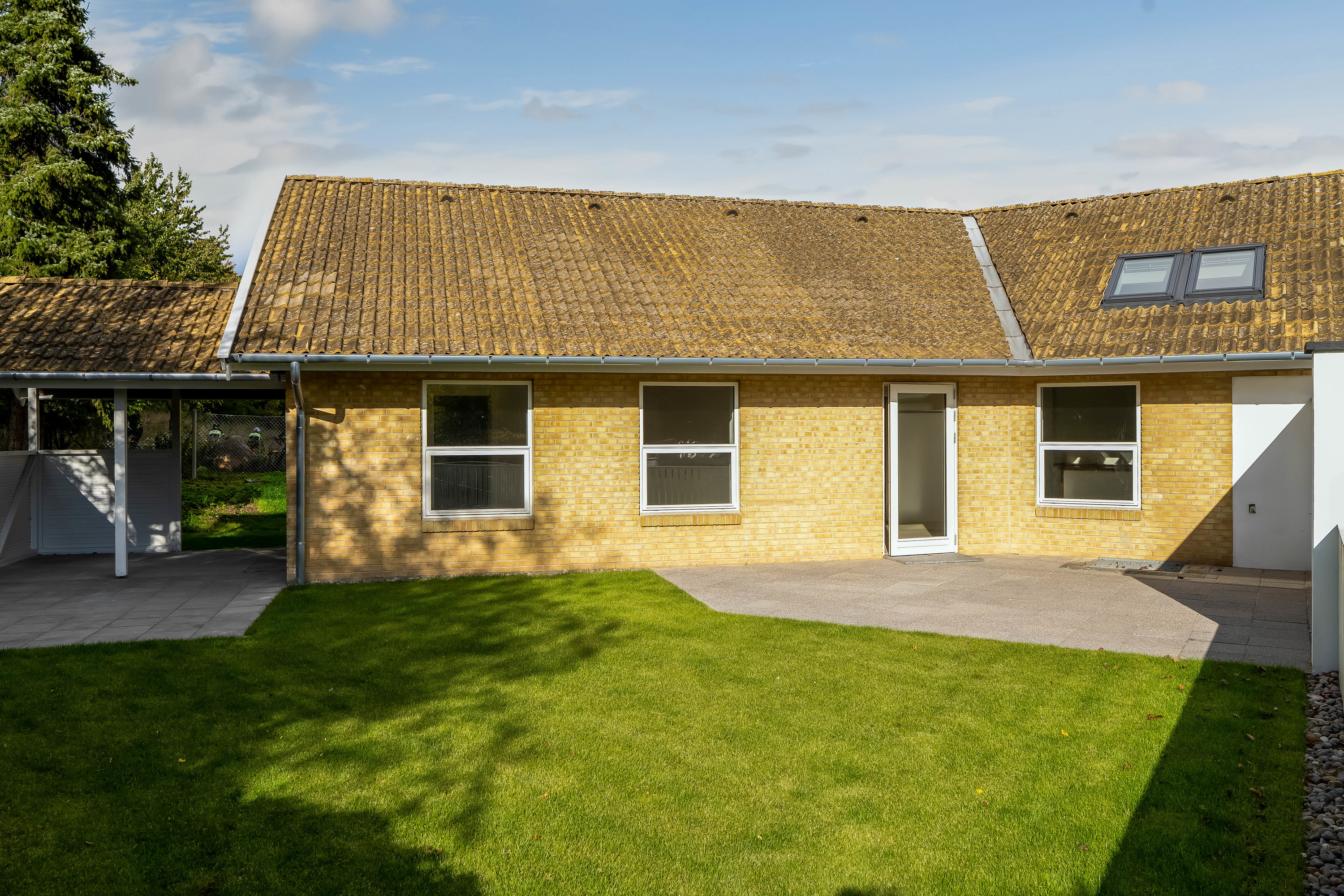 Fremhævet facade billede i fuldskærmstilstand. Billede af Ramsager 33B, 3230 Græsted