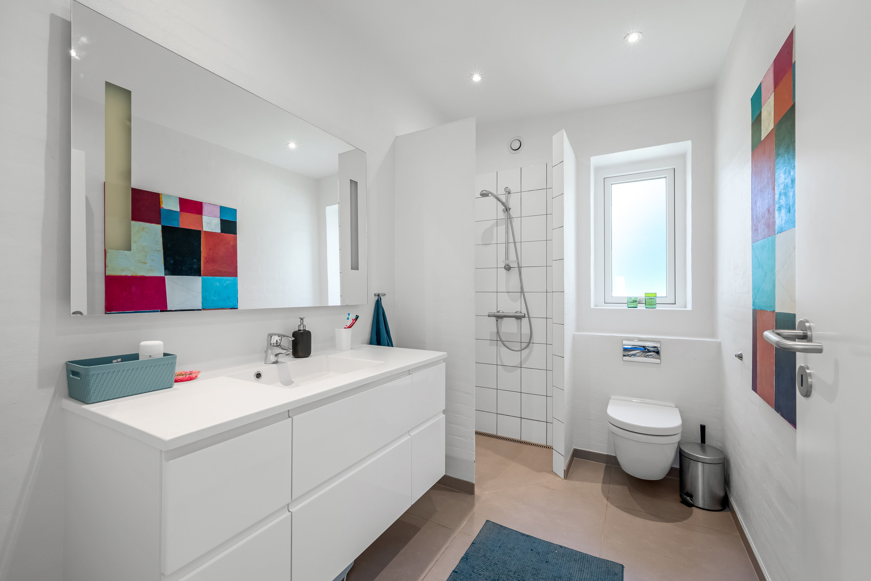 Fremhævet badeværelse billede i fuldskærmstilstand. Billede af Ganeråparken 8, 6900 Skjern