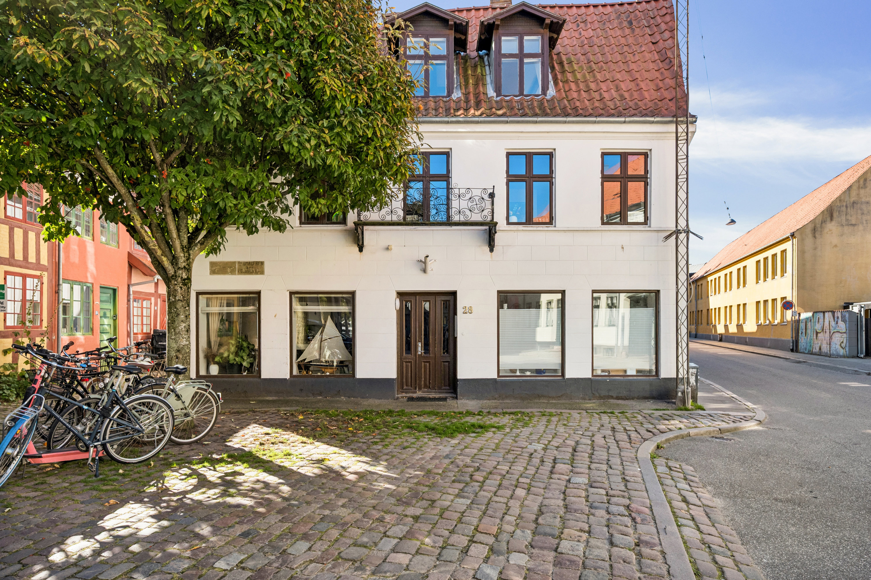 Fremhævet ejendommen billede i fuldskærmstilstand. Billede af Studsgade 28, st.. tv., 8000 Aarhus C