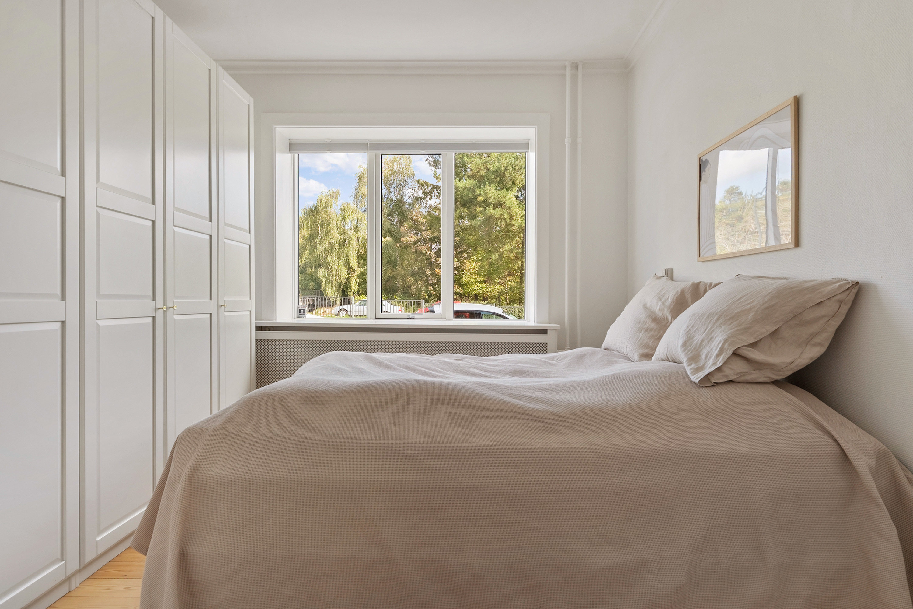 Fremhævet soveværelse billede i fuldskærmstilstand. Billede af Kongevejen 337B, st.. tv., 2840 Holte