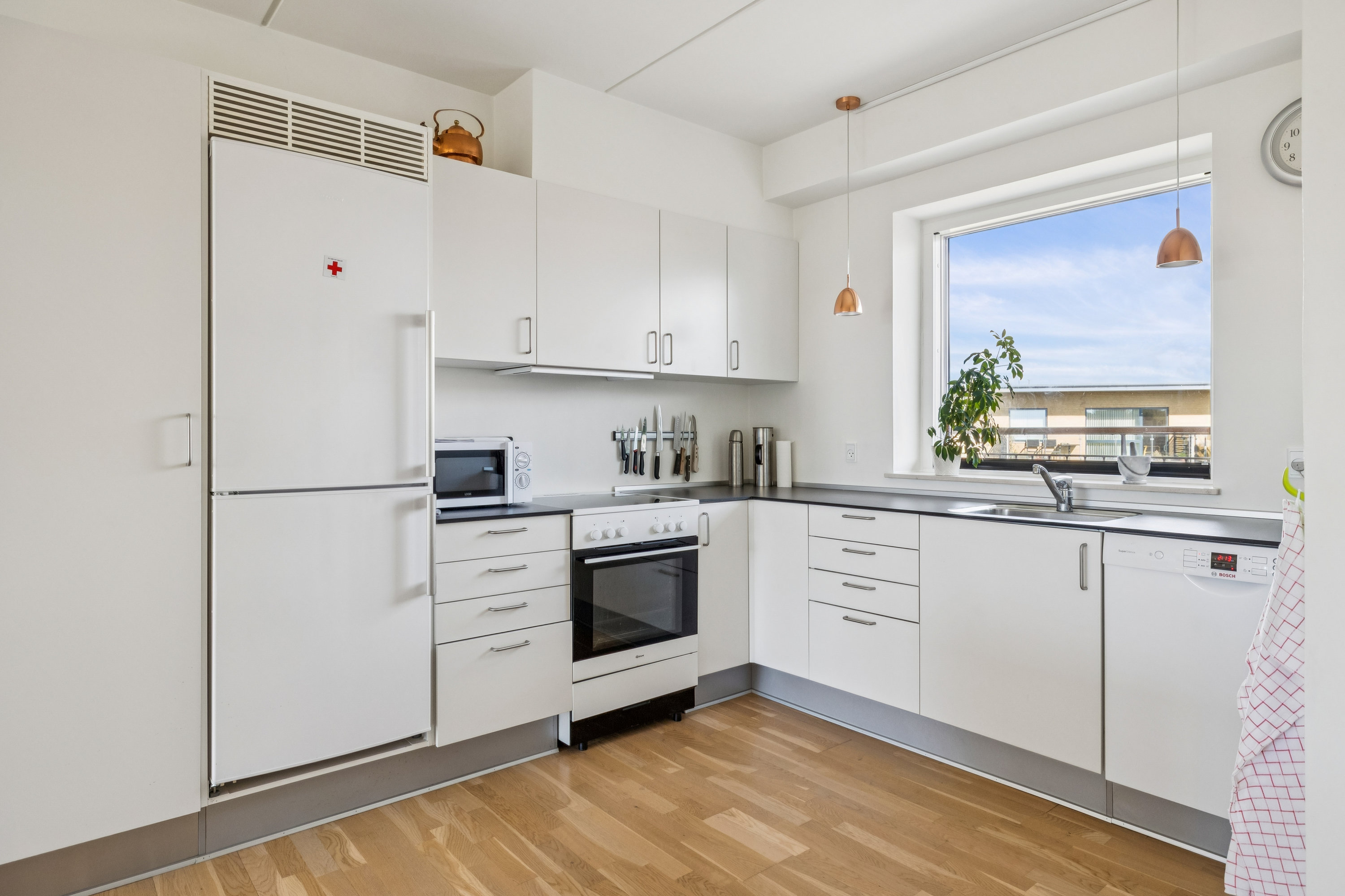 Fremhævet køkken billede i fuldskærmstilstand. Billede af Mølleparken 13, 2. 10., 8660 Skanderborg