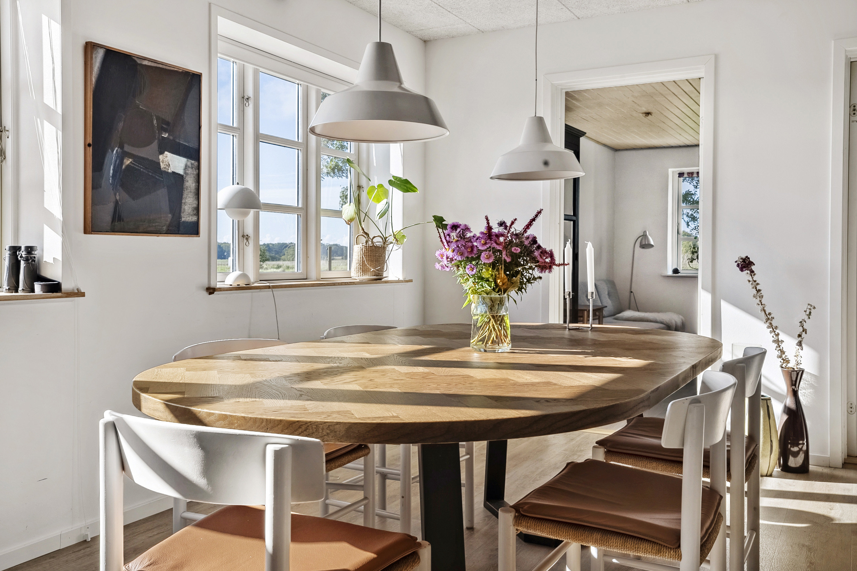 Fremhævet spisestue billede i fuldskærmstilstand. Billede af Korsbækdal 4, 7150 Barrit