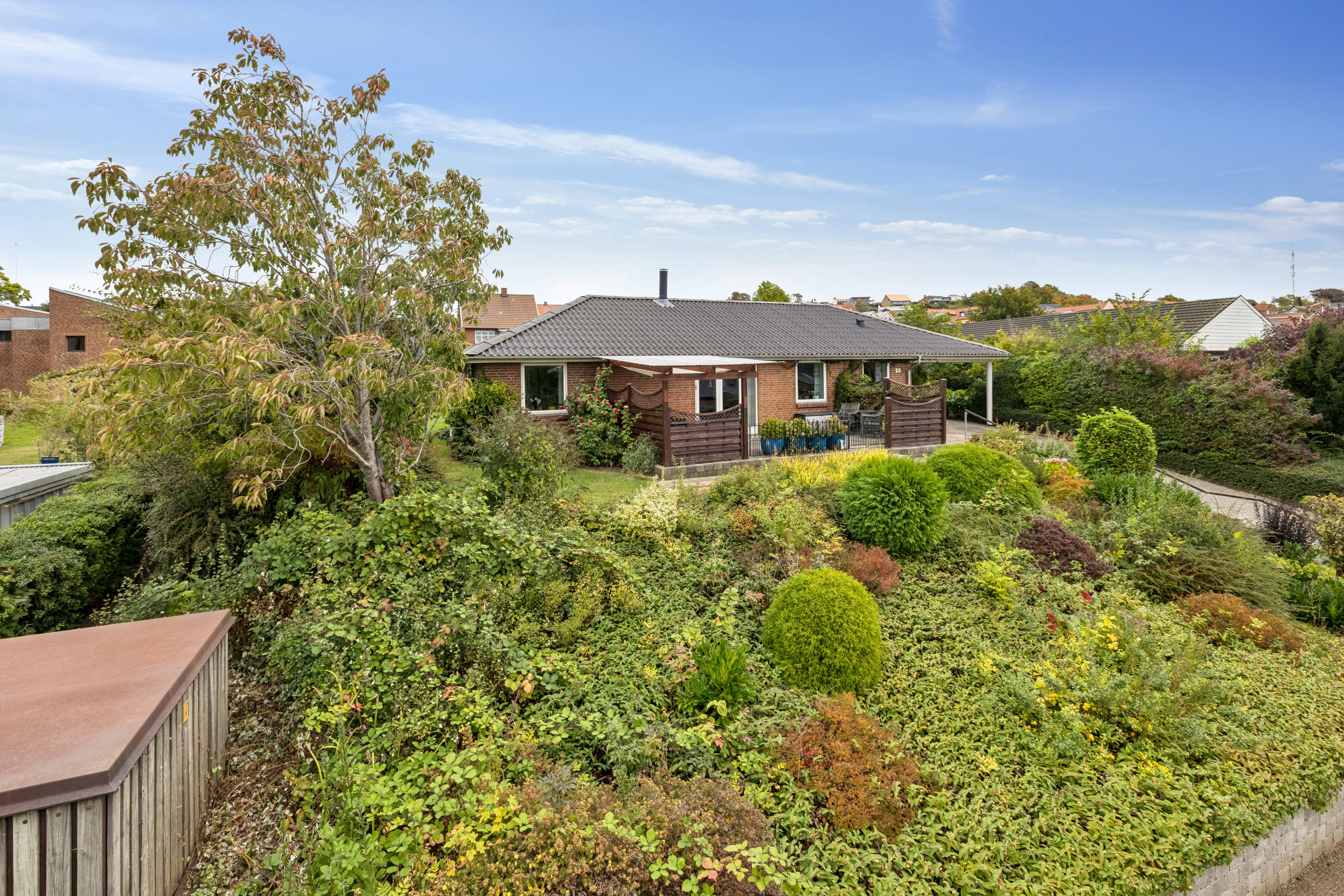 Fremhævet ejendom 1 billede i fuldskærmstilstand. Billede af Østre Fasanvej 28, 8410 Rønde