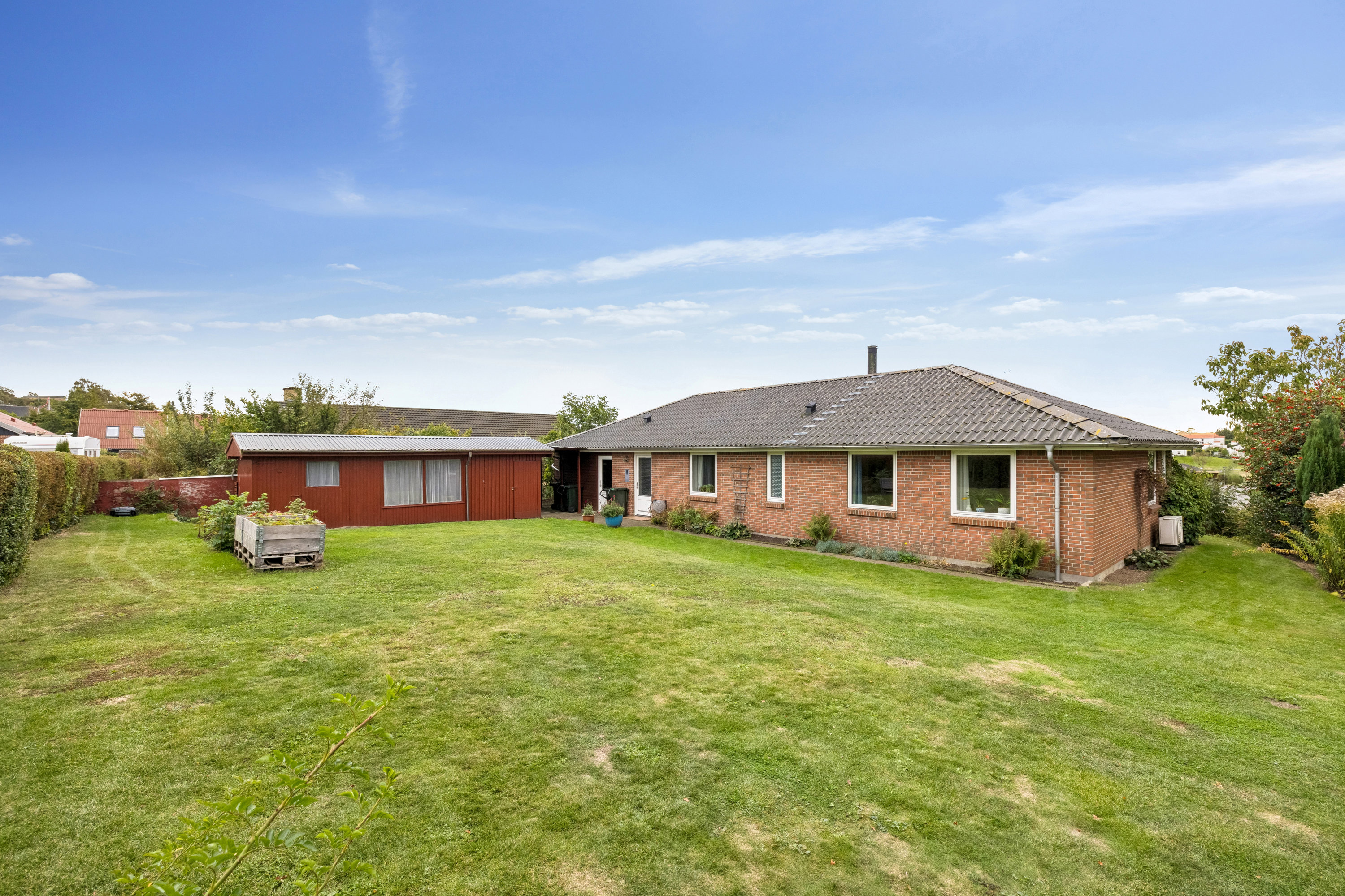 Fremhævet ejendom 1 billede i fuldskærmstilstand. Billede af Østre Fasanvej 28, 8410 Rønde