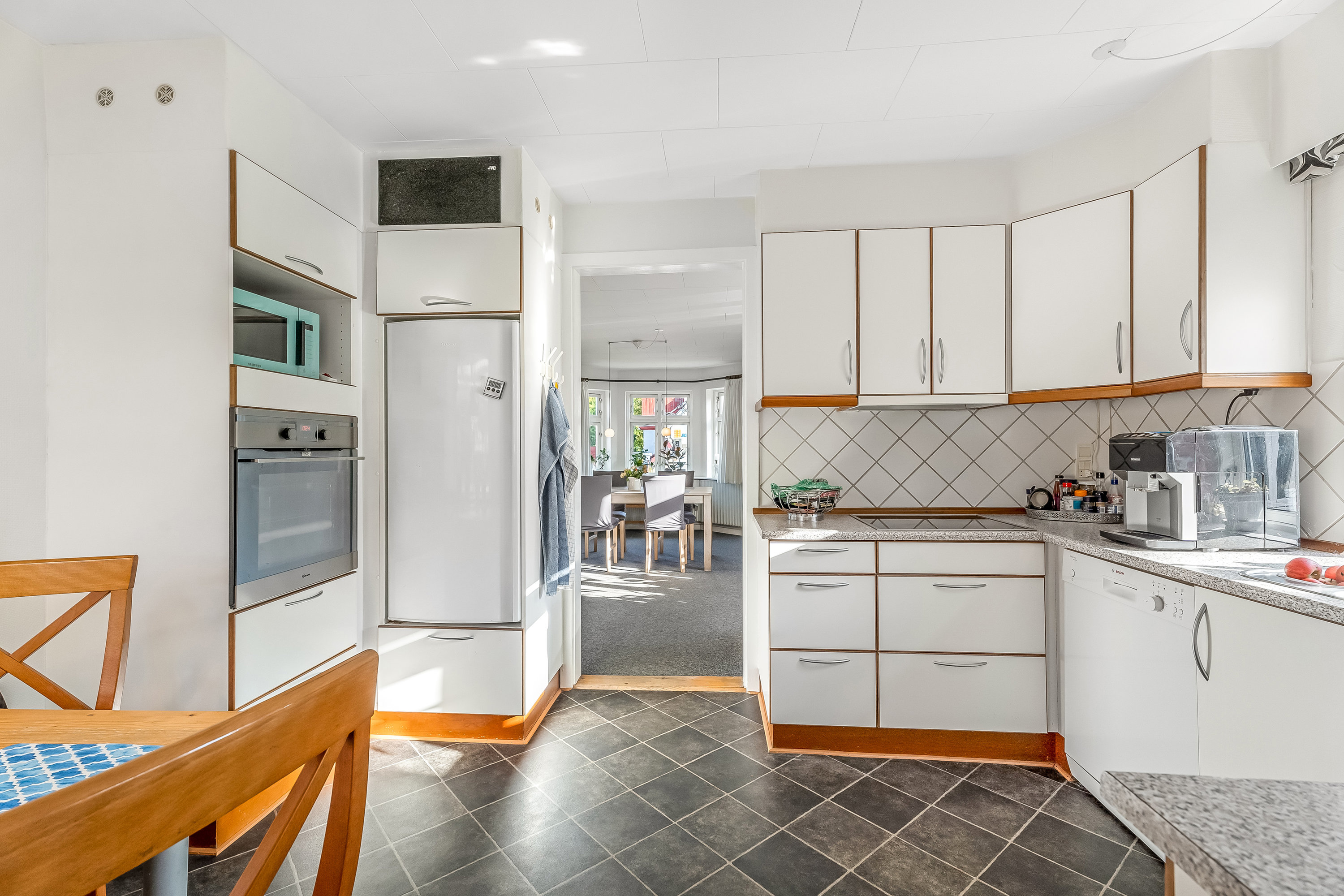 Miniaturebillede 1: køkken. Billede af Vestervej 45, 4960 Holeby