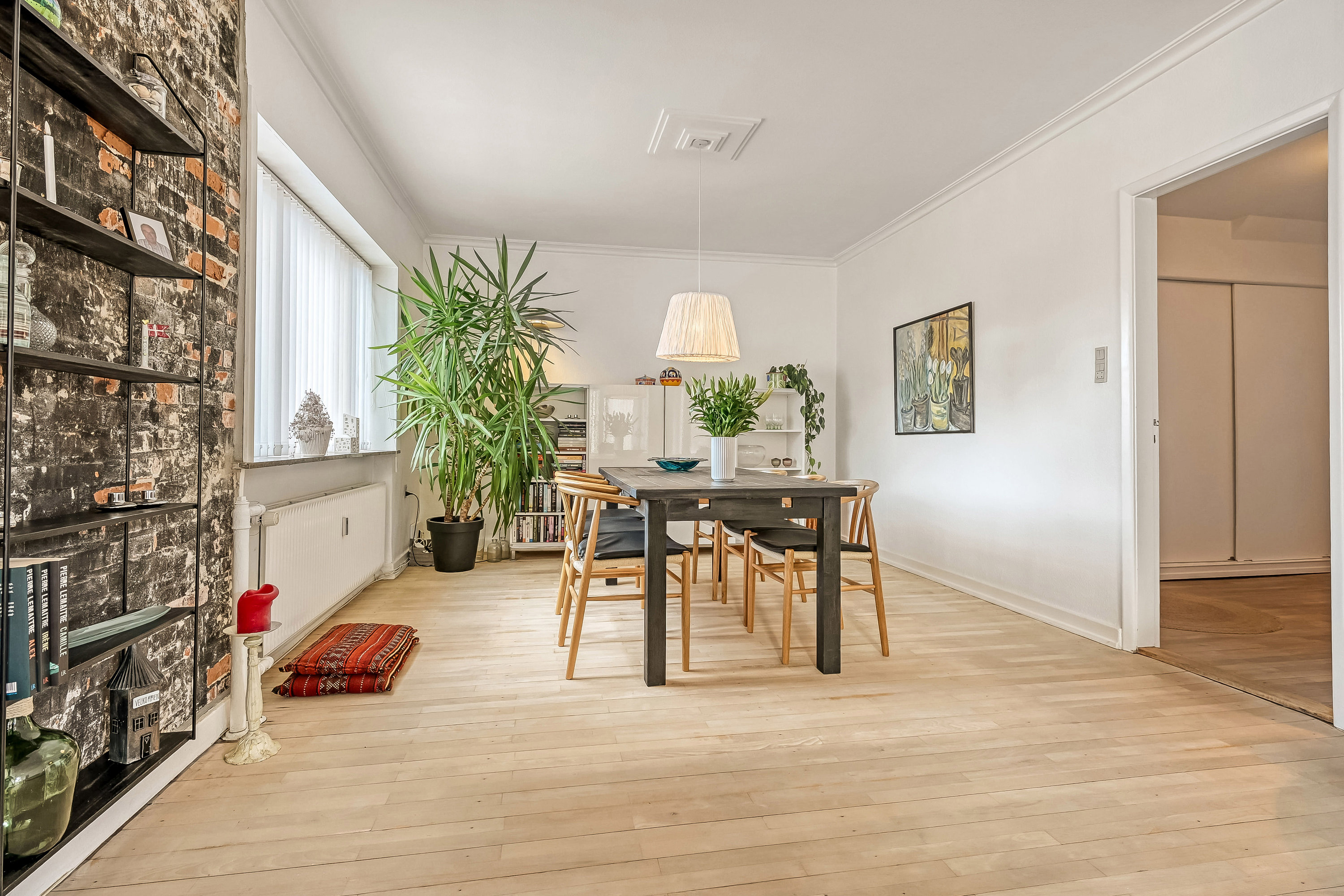 Fremhævet stue billede i fuldskærmstilstand. Billede af Strandbygade 79, st.., 6700 Esbjerg