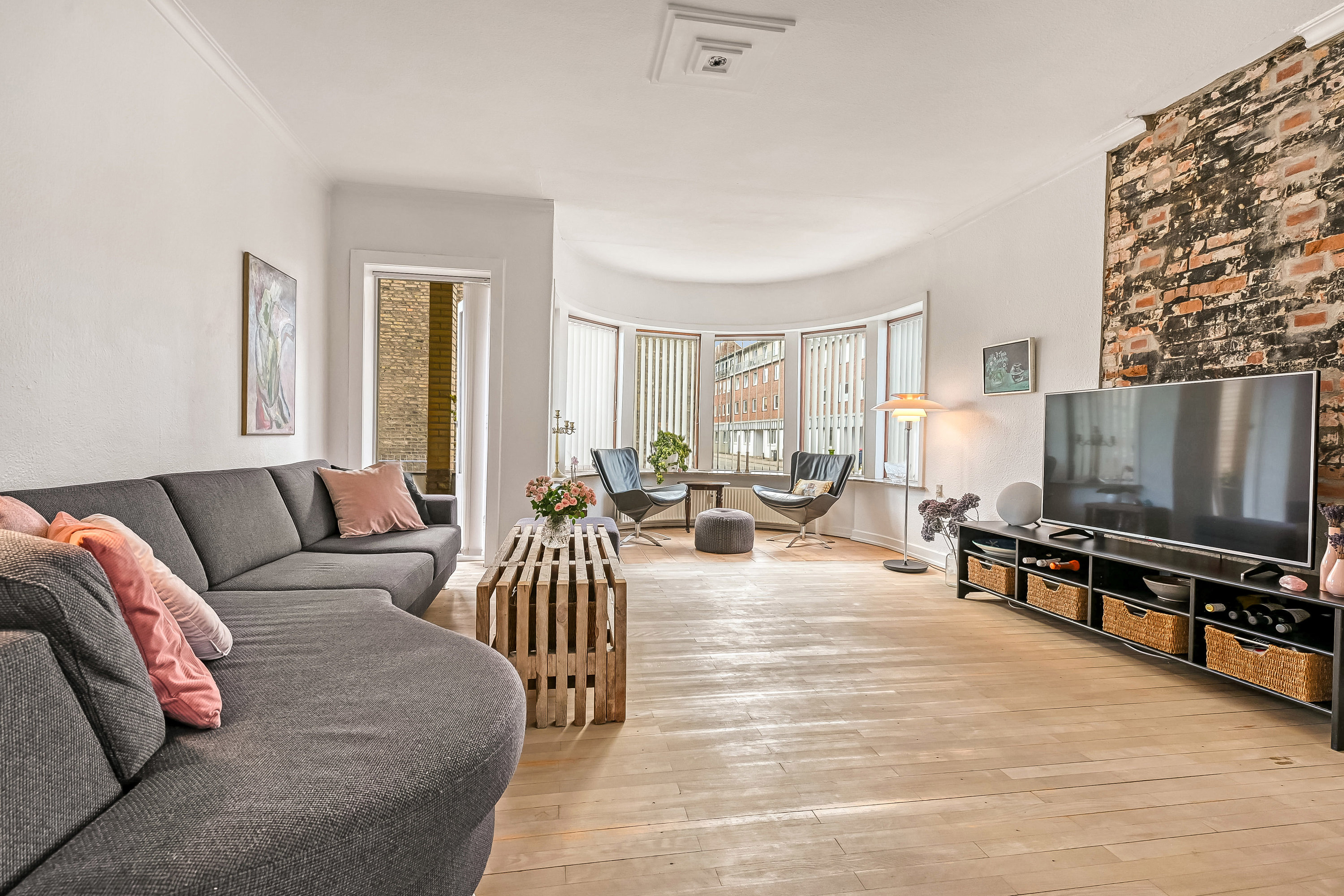 Fremhævet stue billede i fuldskærmstilstand. Billede af Strandbygade 79, st.., 6700 Esbjerg