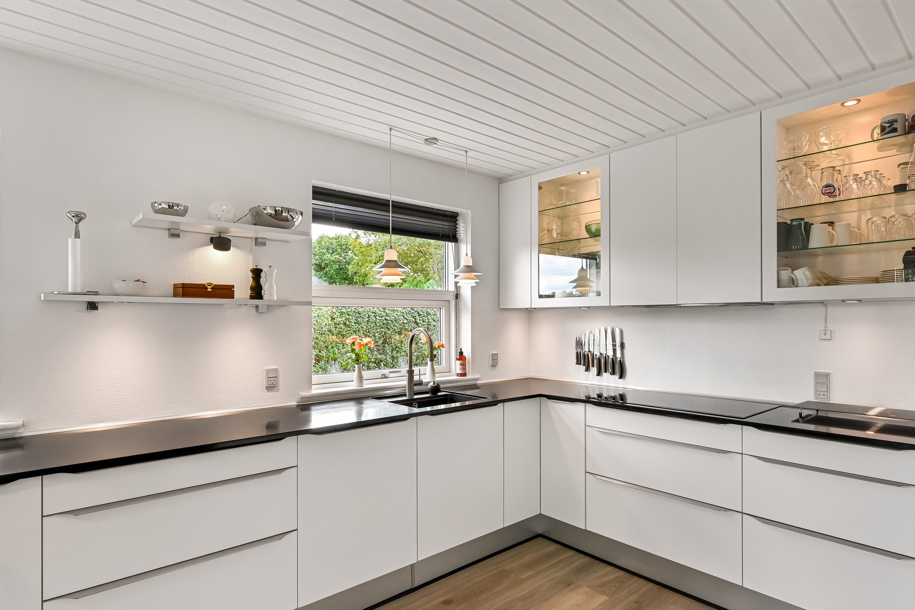 Fremhævet køkken billede i fuldskærmstilstand. Billede af Straussvej 11, 7400 Herning