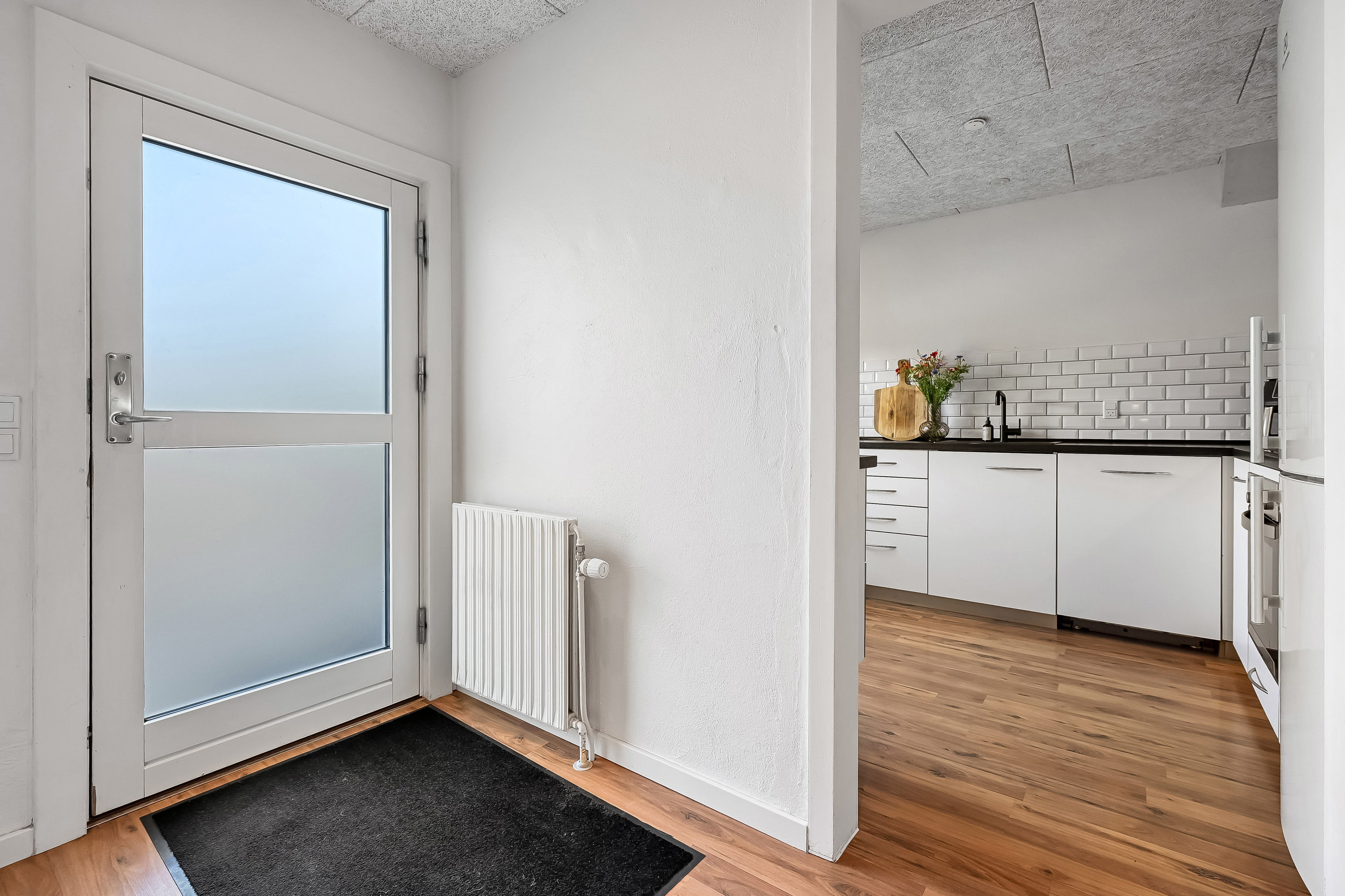 Fremhævet entré billede i fuldskærmstilstand. Billede af Højlunds Alle 17, 6710 Esbjerg V