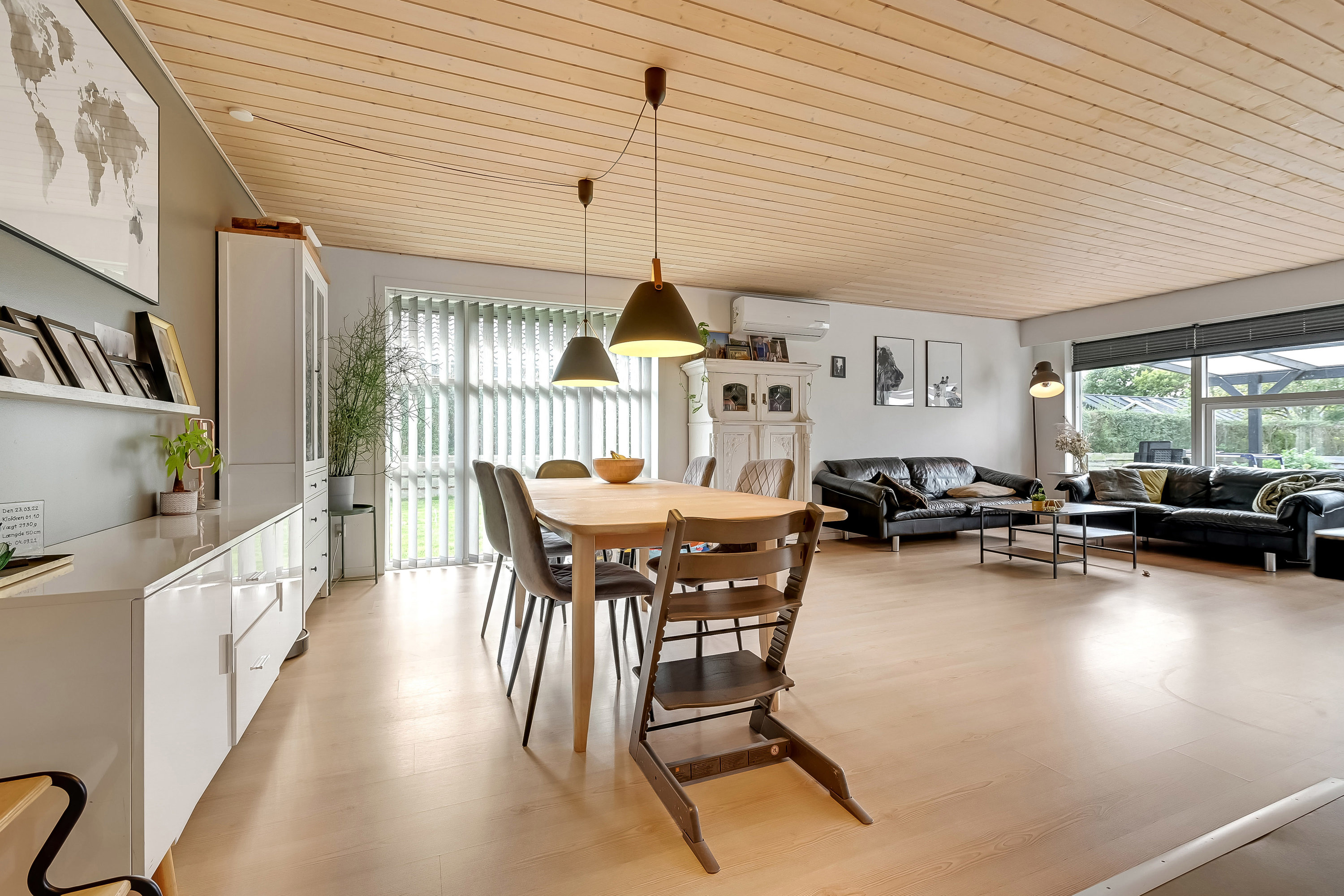 Fremhævet stue billede i fuldskærmstilstand. Billede af Ryttervænget 12, Hjerting, 6710 Esbjerg V