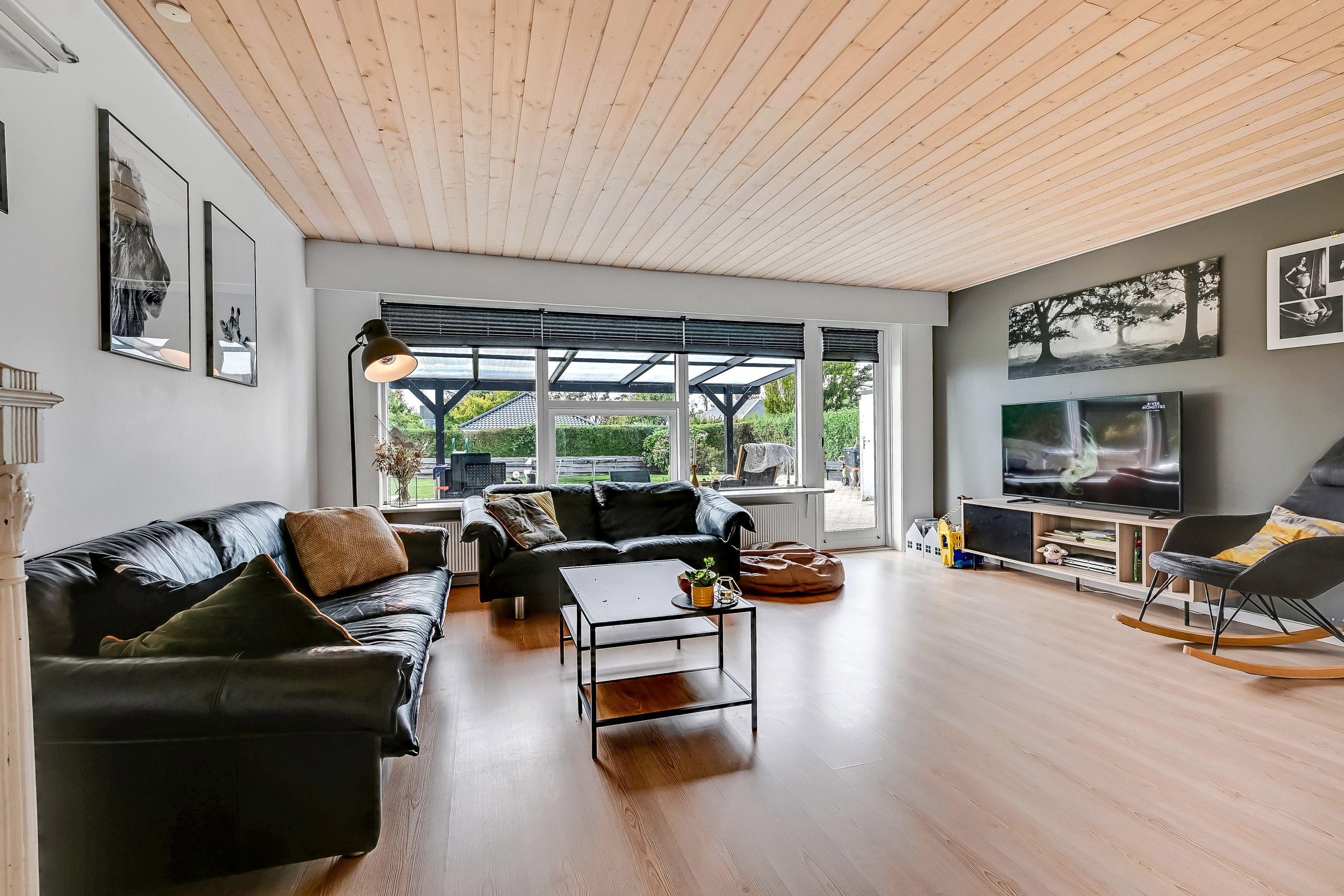 Fremhævet stue billede i fuldskærmstilstand. Billede af Ryttervænget 12, Hjerting, 6710 Esbjerg V