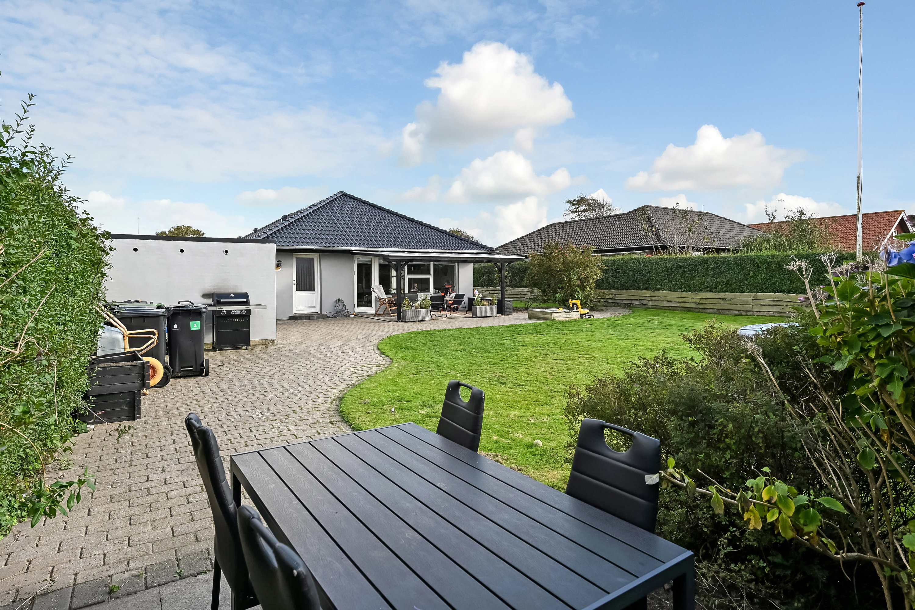 Fremhævet terrasse billede i fuldskærmstilstand. Billede af Ryttervænget 12, Hjerting, 6710 Esbjerg V