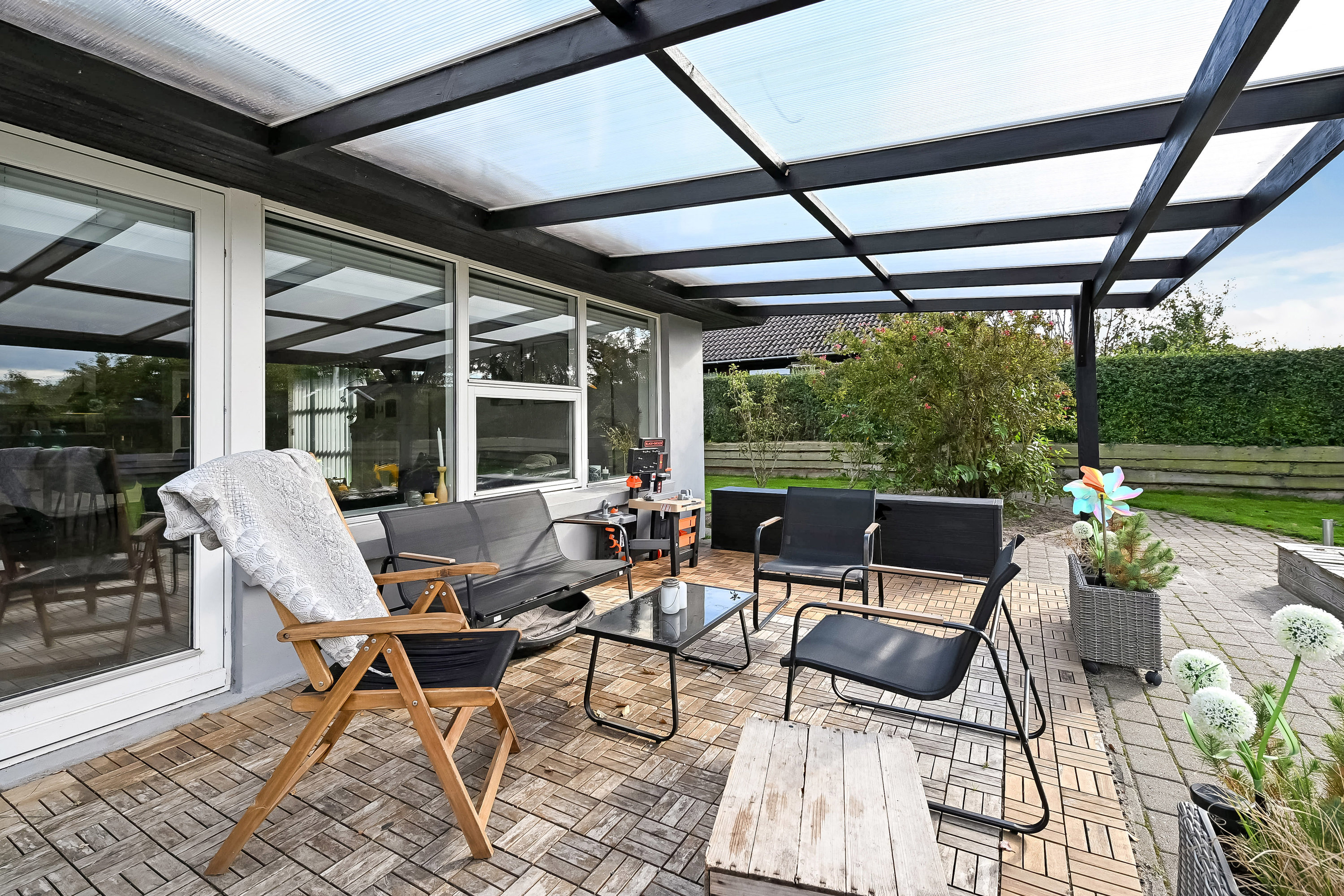 Fremhævet terrasse billede i fuldskærmstilstand. Billede af Ryttervænget 12, Hjerting, 6710 Esbjerg V