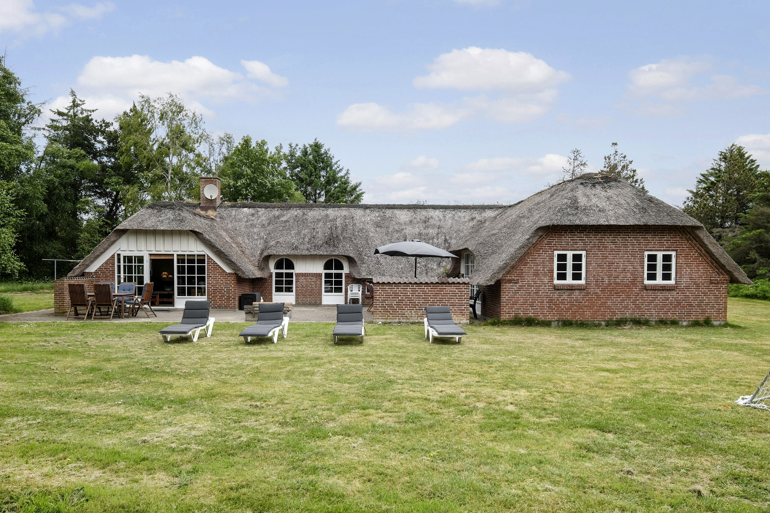 Fremhævet  billede i fuldskærmstilstand. Billede af Vester Mosevej 28, Husby, 6990 Ulfborg