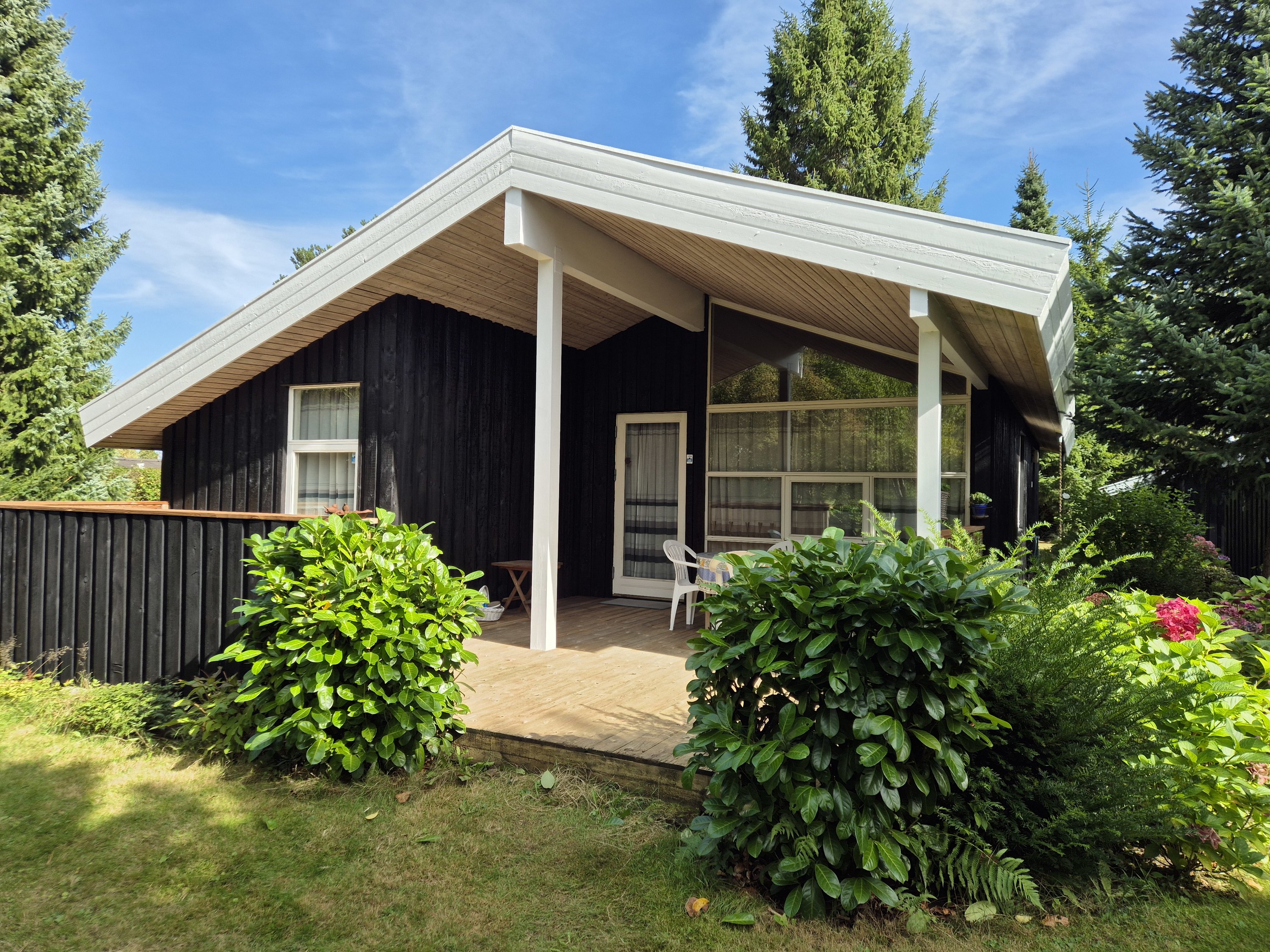 Fremhævet  billede i fuldskærmstilstand. Billede af Syrenvej 12, 3100 Hornbæk