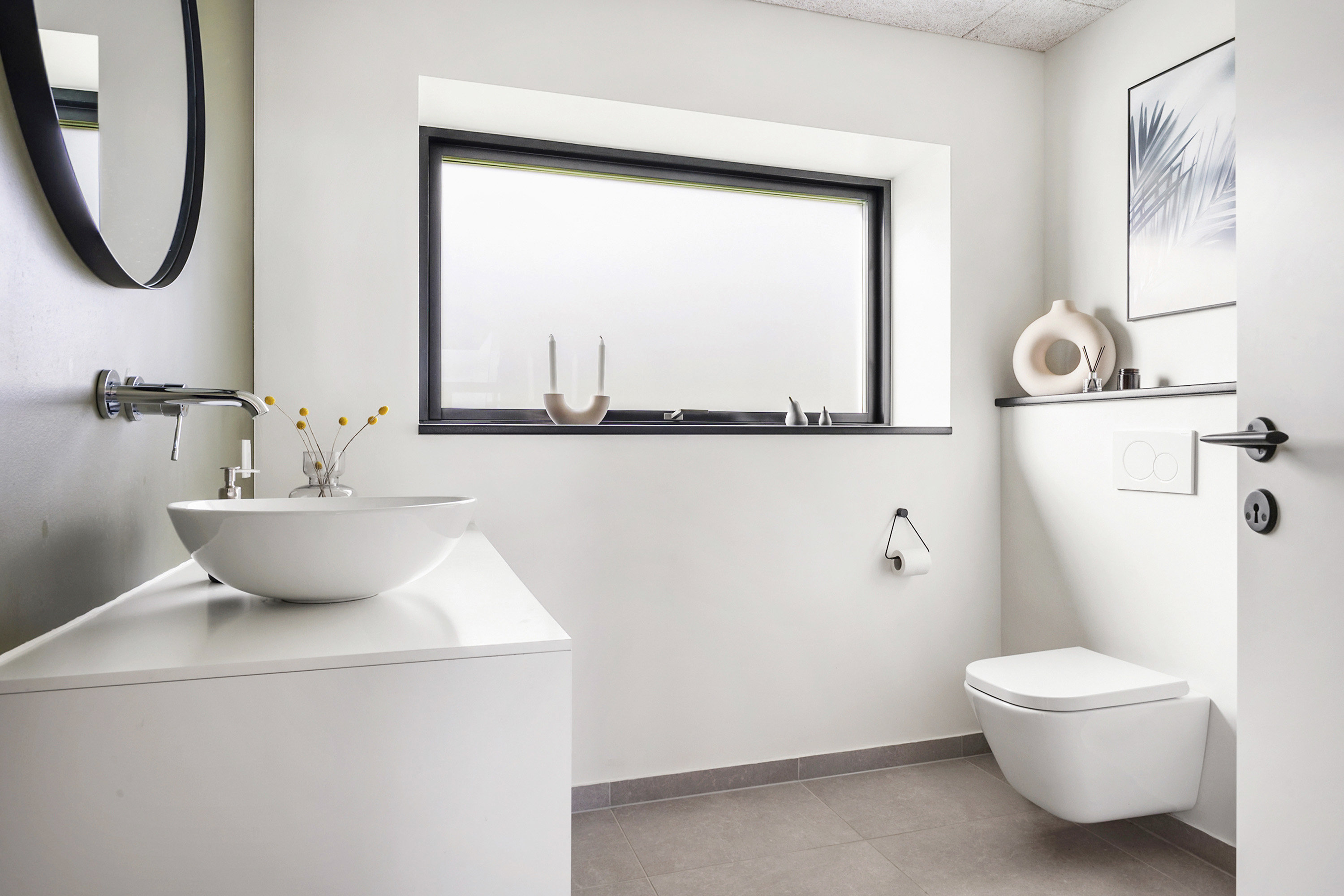 Fremhævet toilet billede i fuldskærmstilstand. Billede af Kongevænget 80, 6600 Vejen