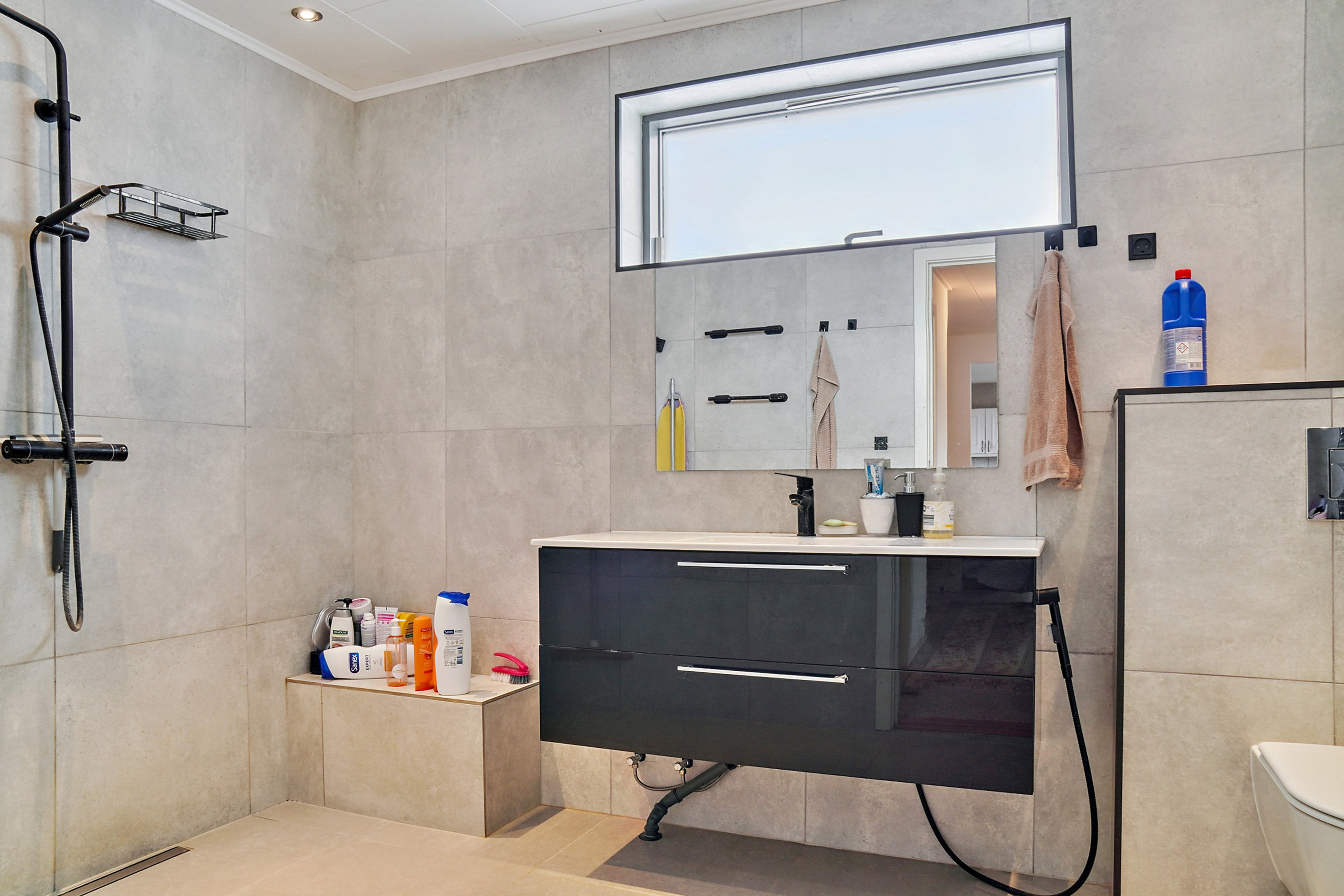 Fremhævet  billede i fuldskærmstilstand. Billede af Nattergalevej 1, 4340 Tølløse