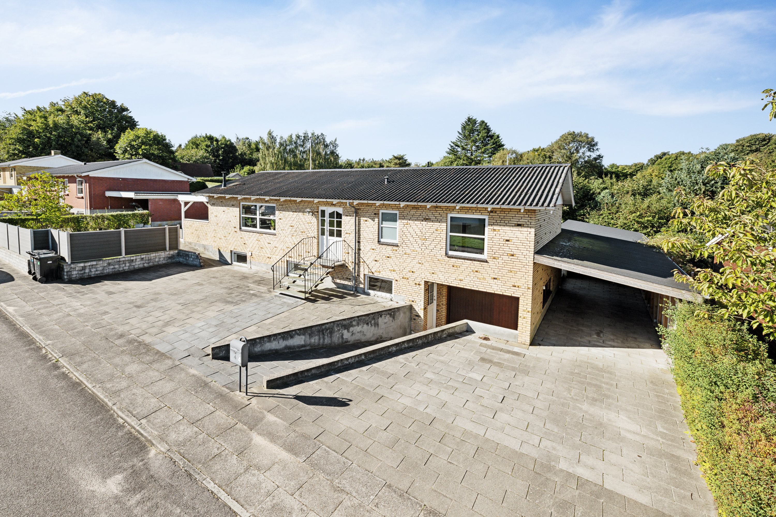 Fremhævet ejendommen billede i fuldskærmstilstand. Billede af Nyvænget 4, Sparkær, 8800 Viborg