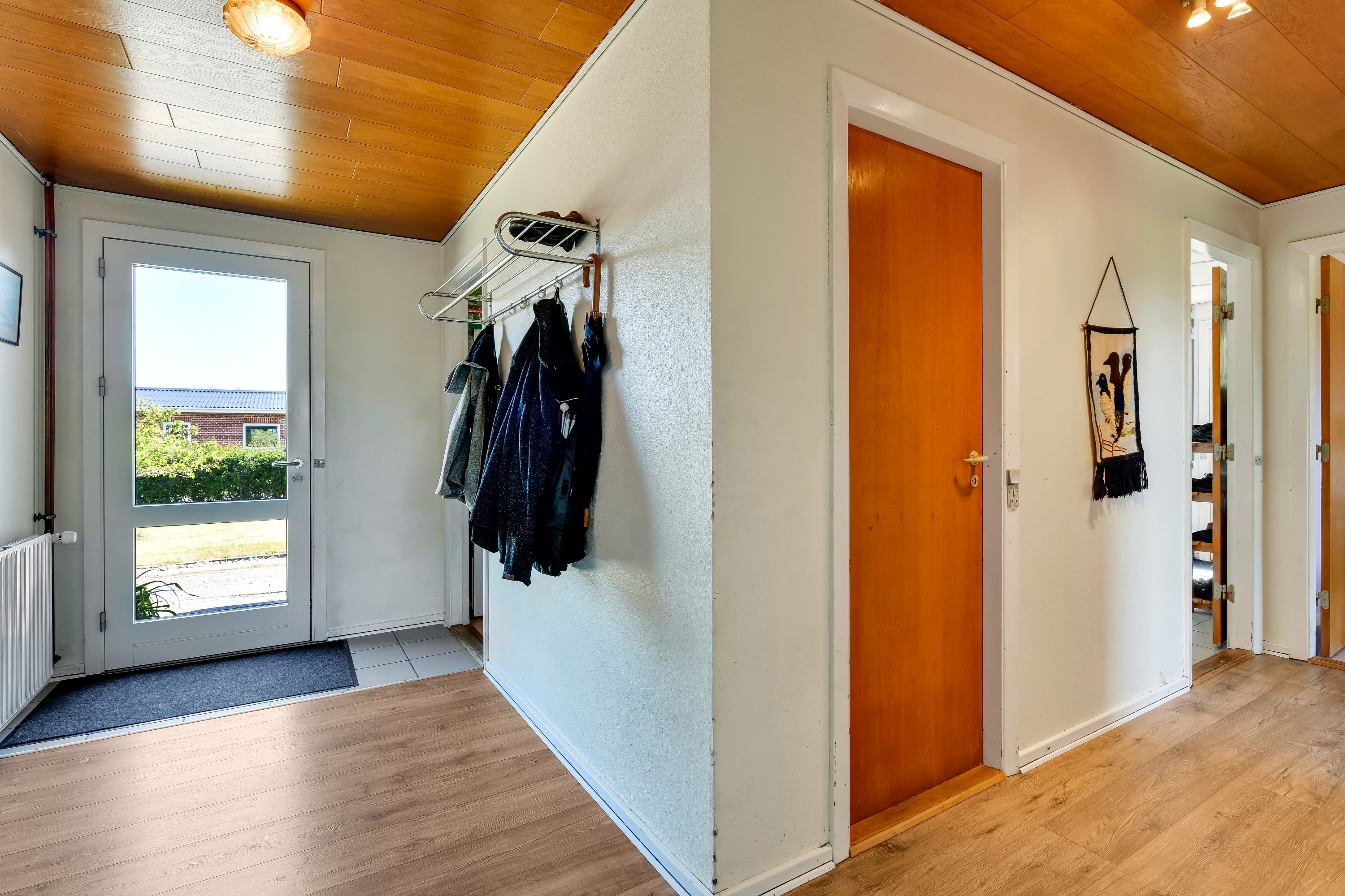 Fremhævet entré billede i fuldskærmstilstand. Billede af Kløverengen 2, Nordby, 6720 Fanø