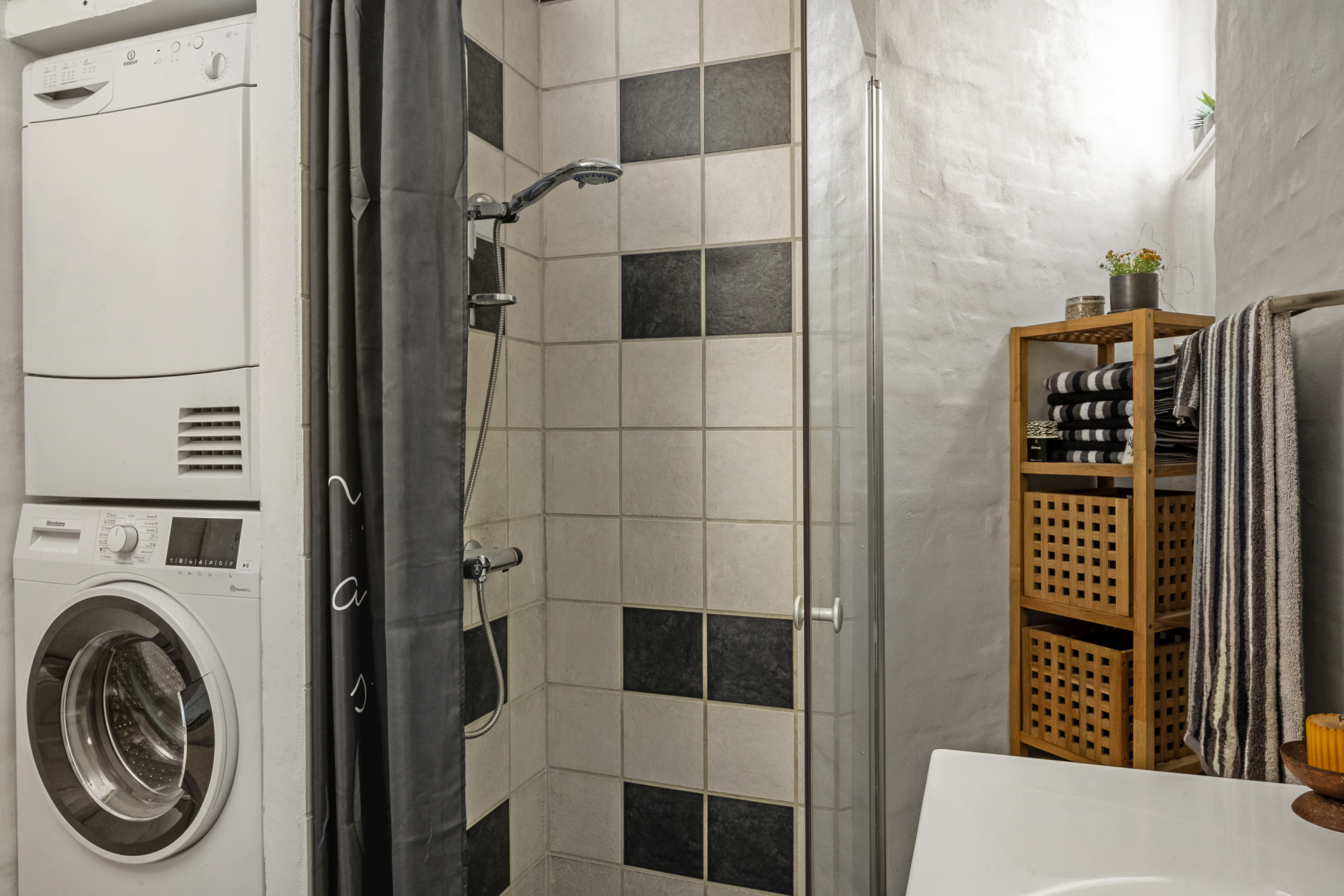 Fremhævet badeværelse billede i fuldskærmstilstand. Billede af Sundvej 1, 3. th., 8700 Horsens