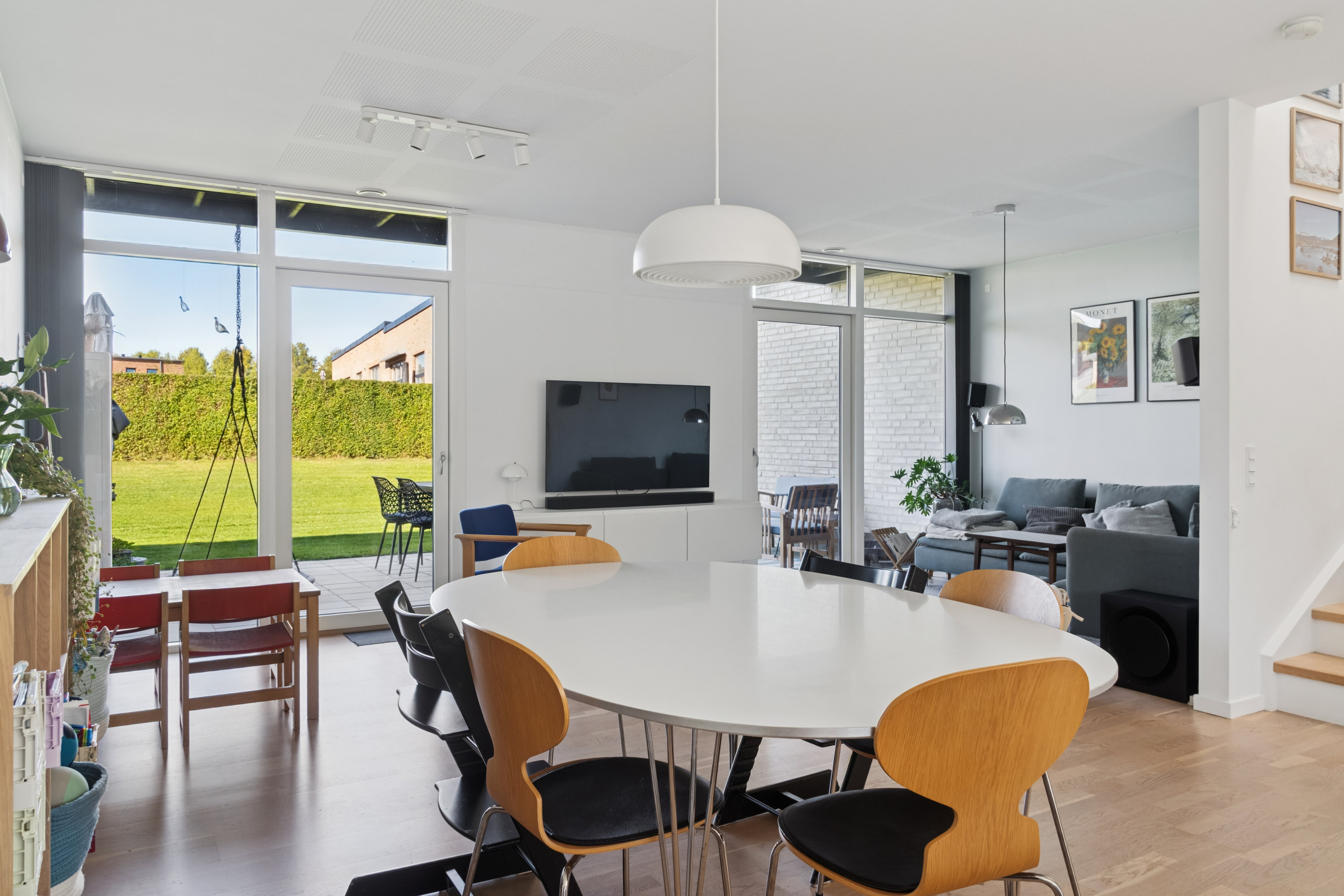 Fremhævet alrum/stue billede i fuldskærmstilstand. Billede af Trankær Mosevej 104, 8310 Tranbjerg J