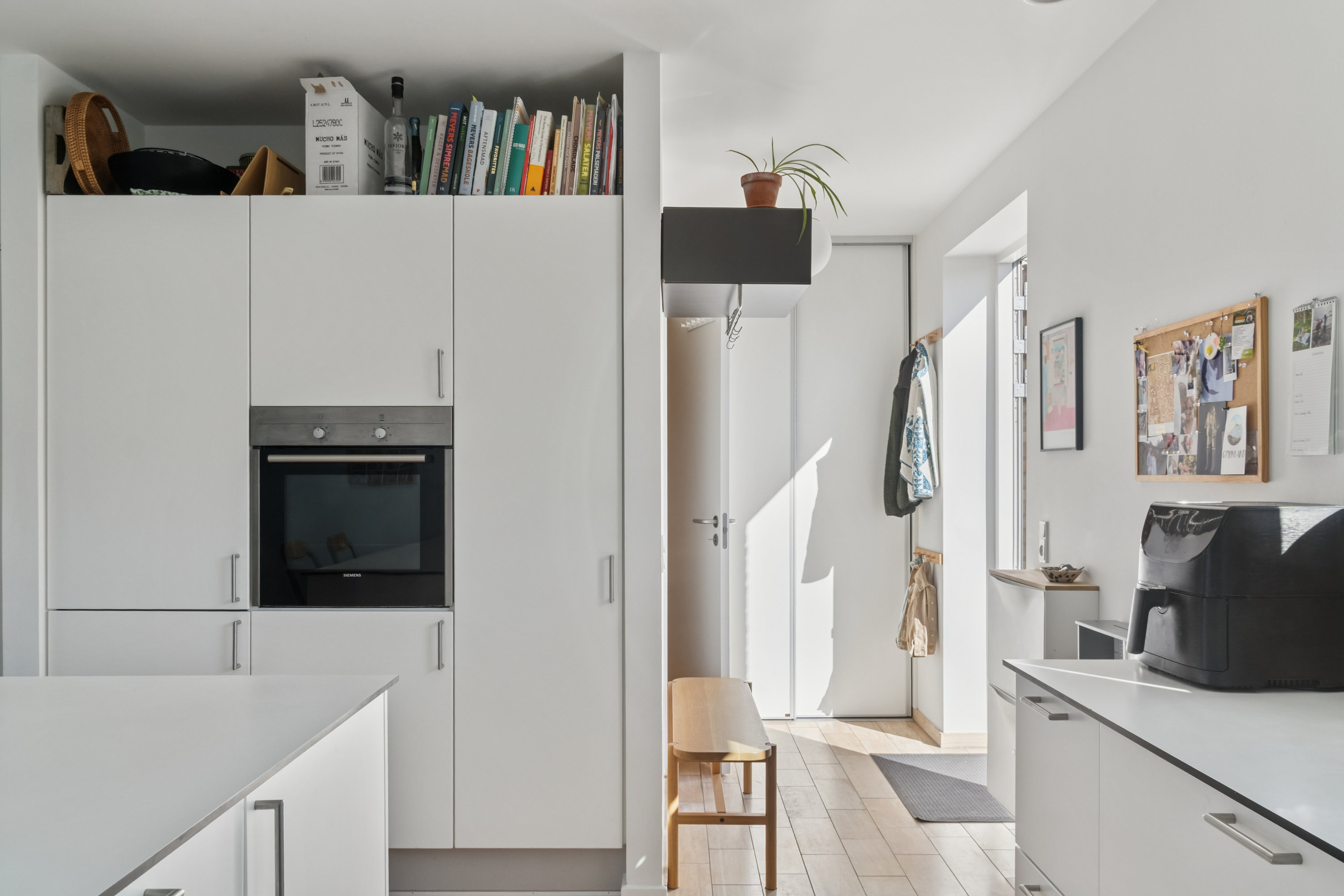 Fremhævet køkken billede i fuldskærmstilstand. Billede af Trankær Mosevej 104, 8310 Tranbjerg J