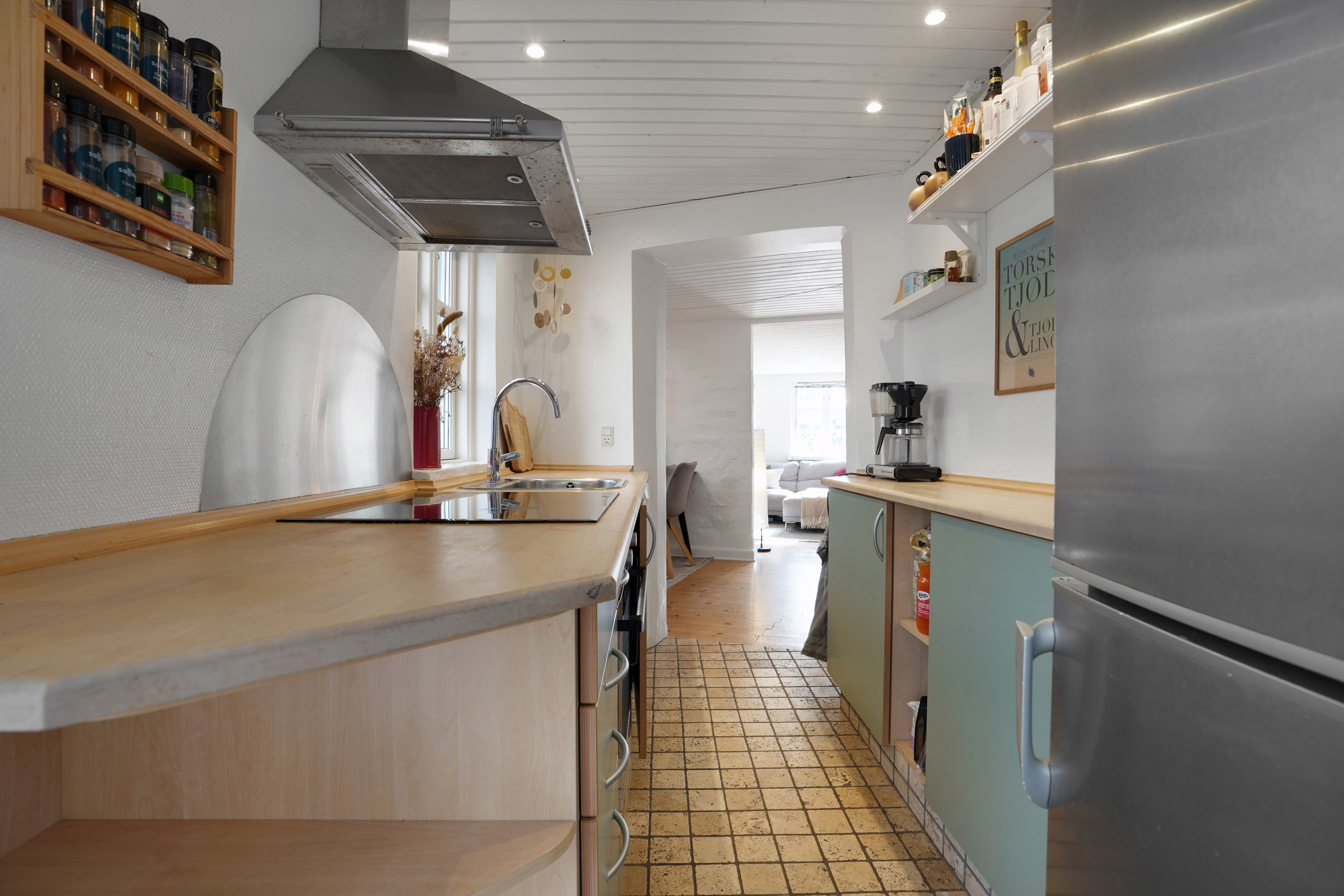 Fremhævet køkken billede i fuldskærmstilstand. Billede af Kirkegårds Allé 7, 5000 Odense C