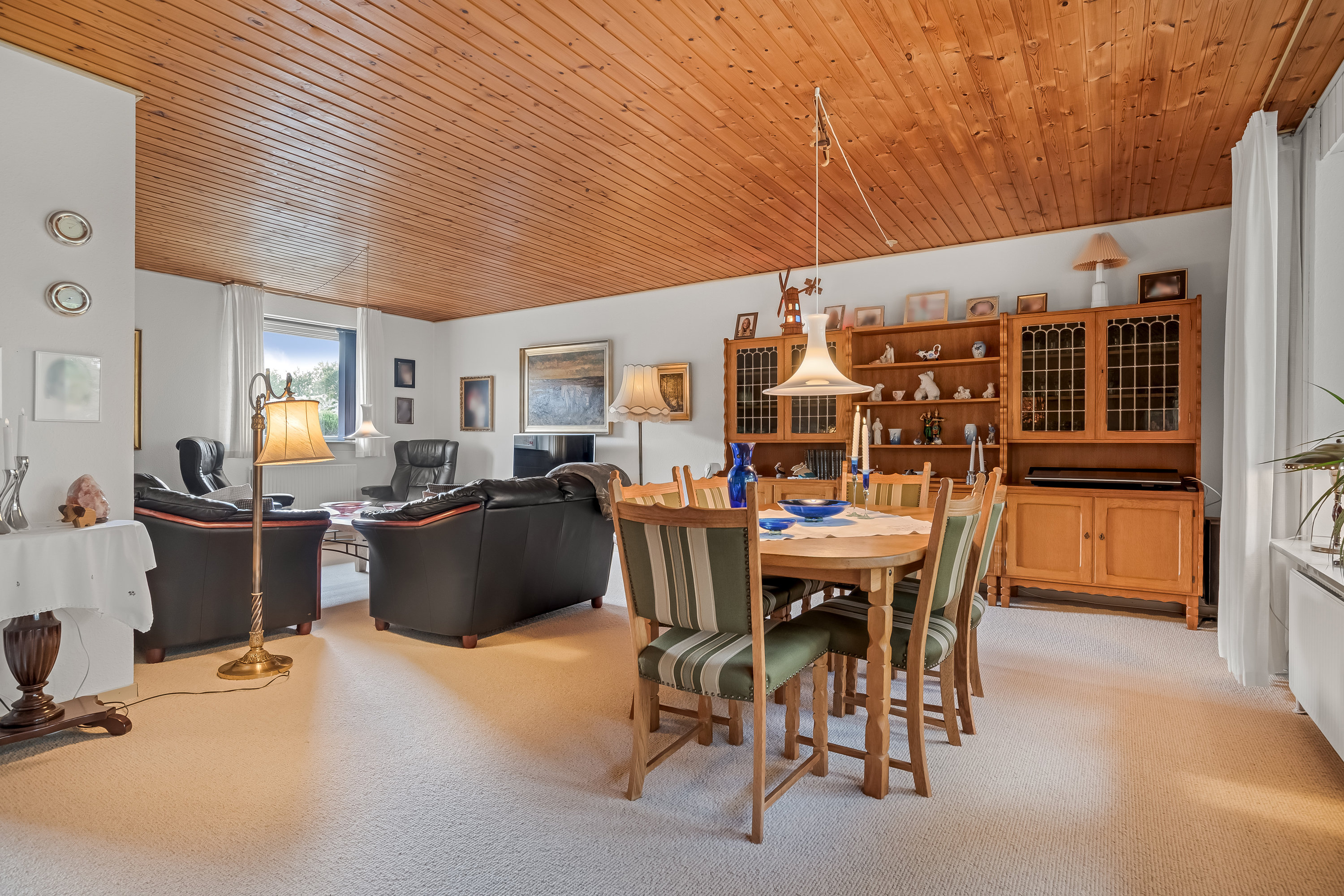 Fremhævet stue billede i fuldskærmstilstand. Billede af Oluf Rings Vej 18, 7500 Holstebro