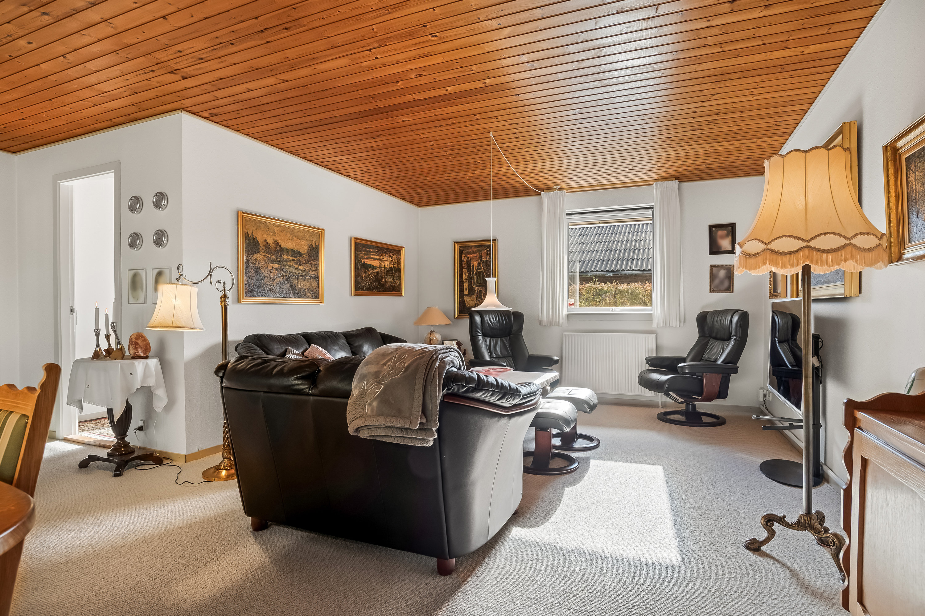 Fremhævet stue billede i fuldskærmstilstand. Billede af Oluf Rings Vej 18, 7500 Holstebro