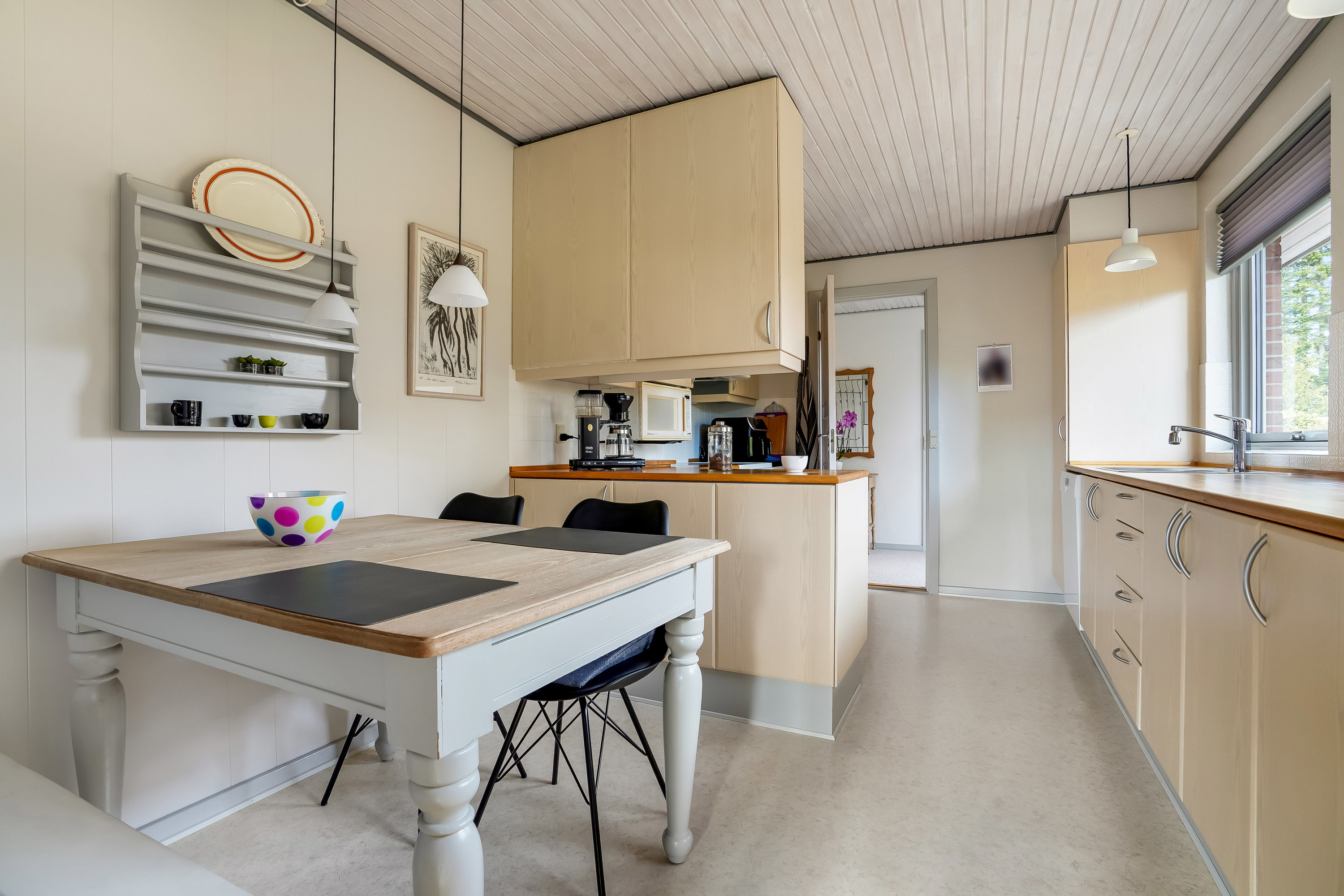 Fremhævet køkken billede i fuldskærmstilstand. Billede af Mølleløkken 6, Gamborg, 5500 Middelfart